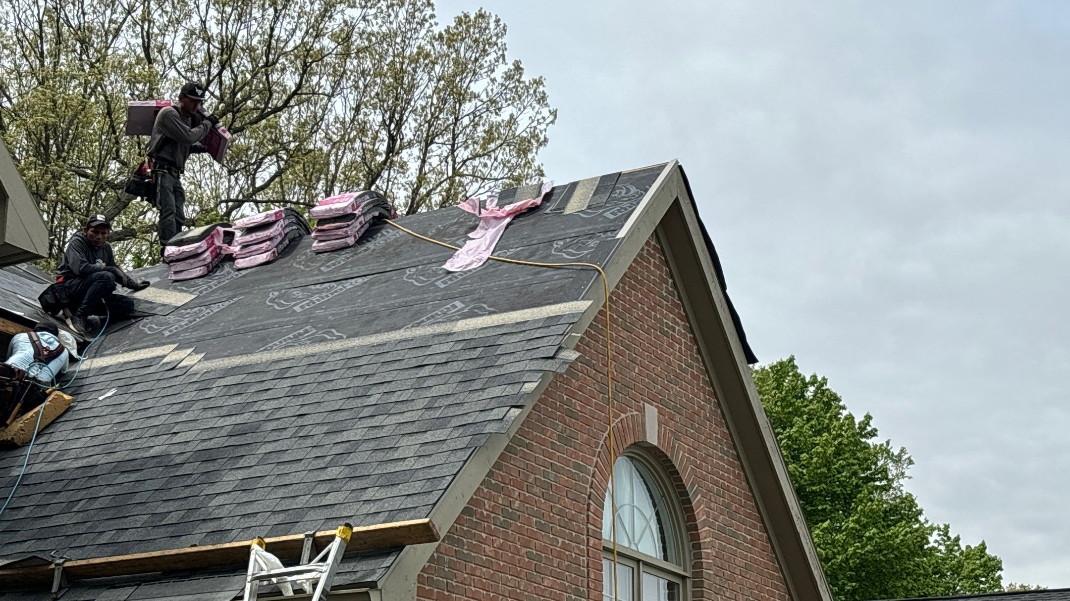 Roof Replacement using Owens Corning by 180 Contractors