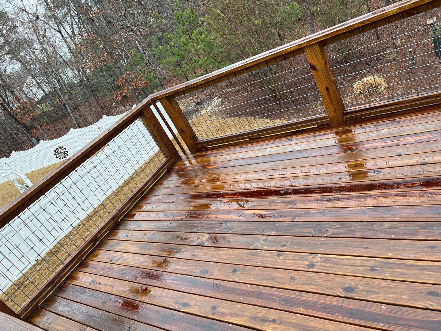 Screened Porch using Wood Sealant by DuraSeal