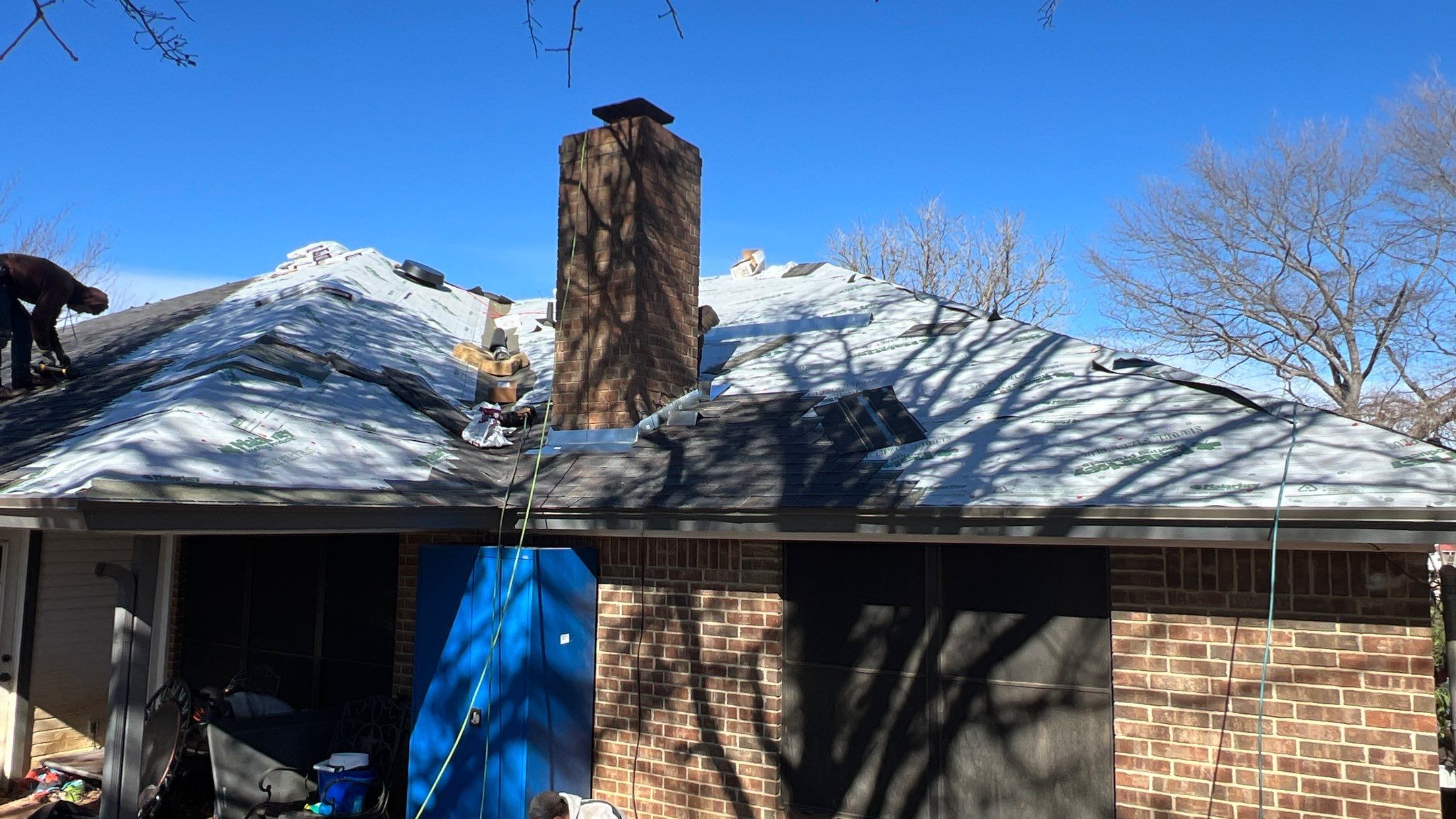 Residential Roofing Installation using Malarkey Legacy Scotchgard Shingles by Harvey Roofing & Construction