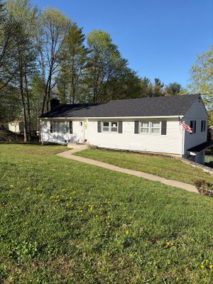 Owens Corning Duration: Onyx Black in New Milford