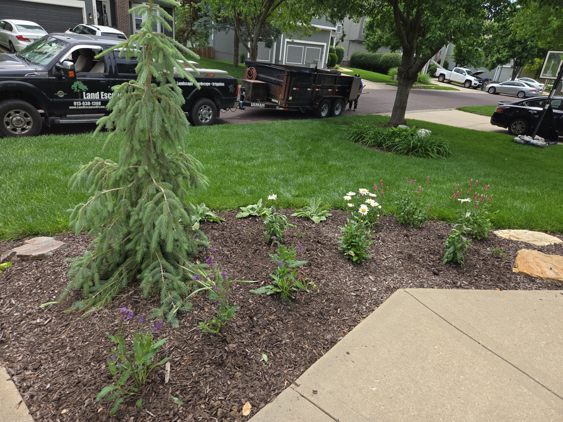 Land Escapes LLC featured photo.