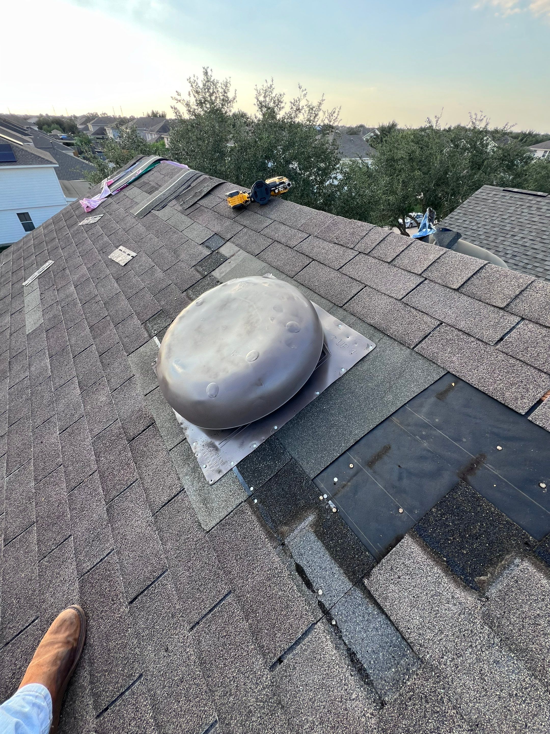 Hail Damage using Owen's Corning Duration (Lifetime) Shingles by Roof Repair Company