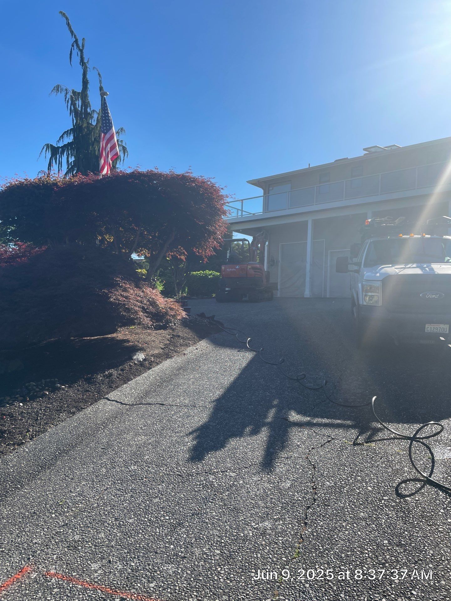 Concrete Driveway Repair | Edmonds  by Jireh Asphalt & Concrete Inc 