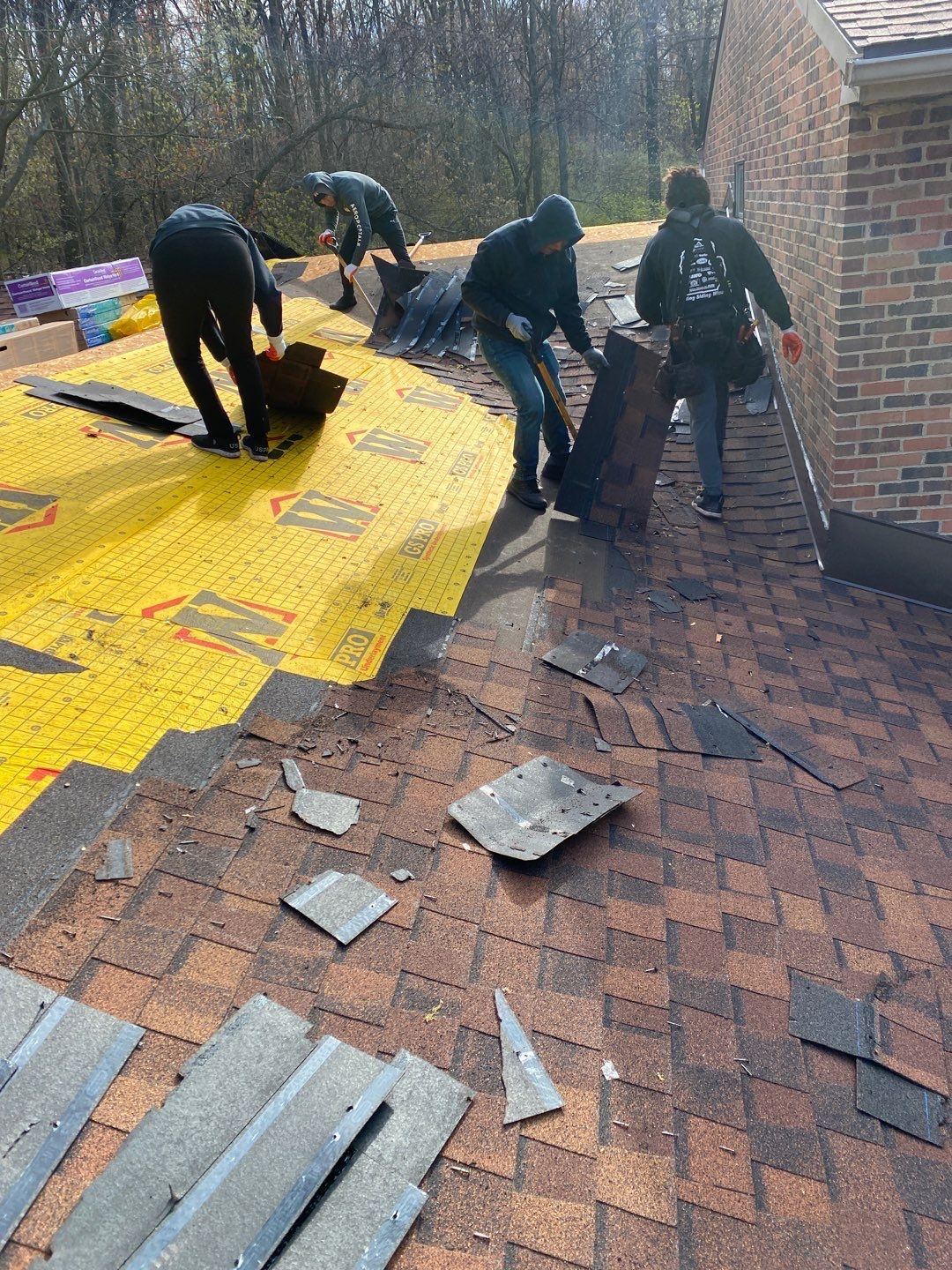 Roof Replacement using CertainTeed Landmark by 180 Contractors