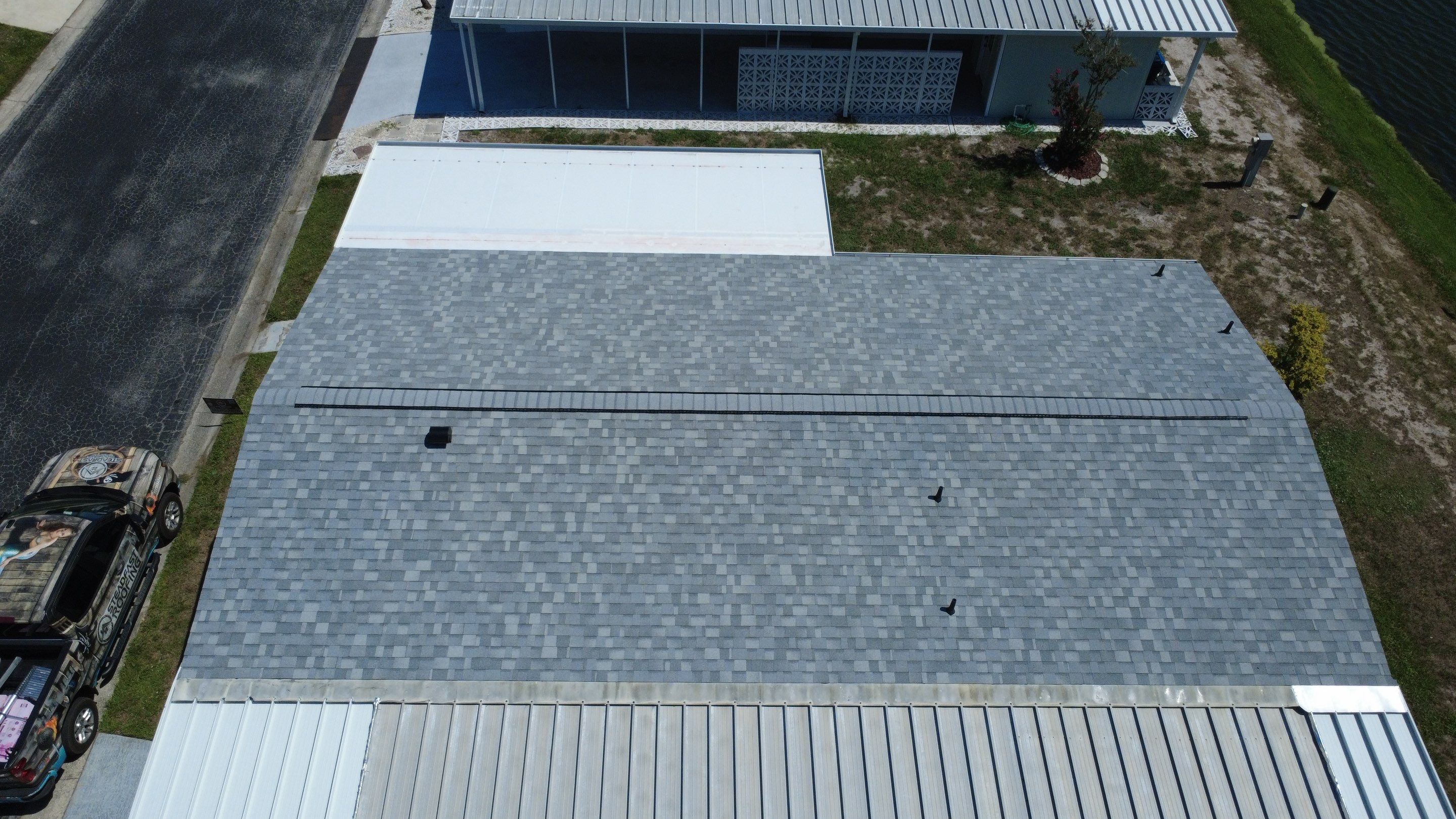 Roof replacement in Palmetto, FL by Steadfast Roofing