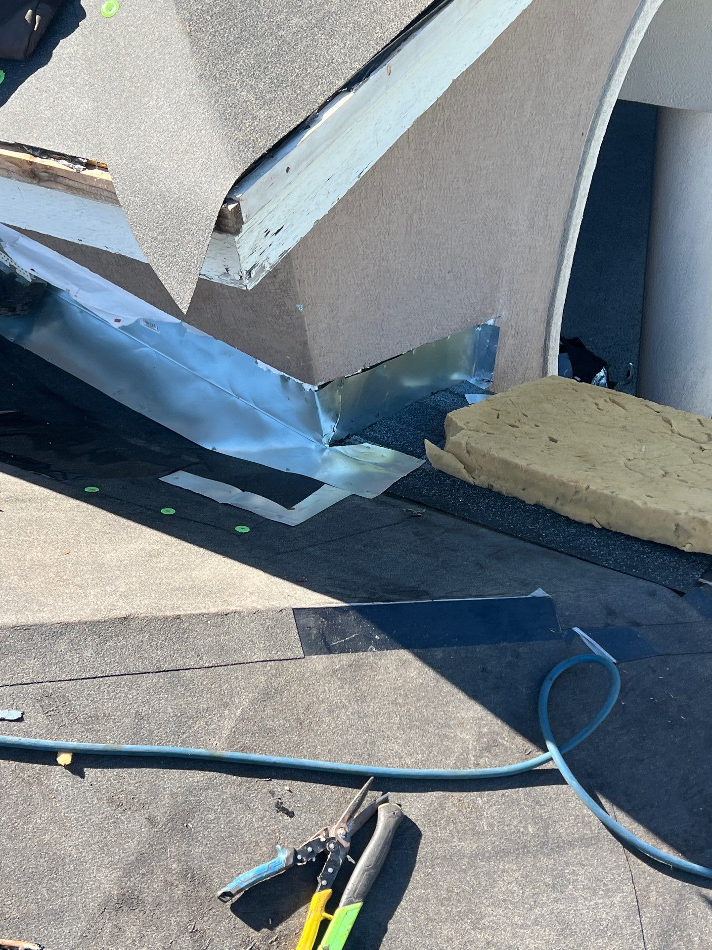 Unethical Solar Company remedy by Bayfront Roofing and Construction