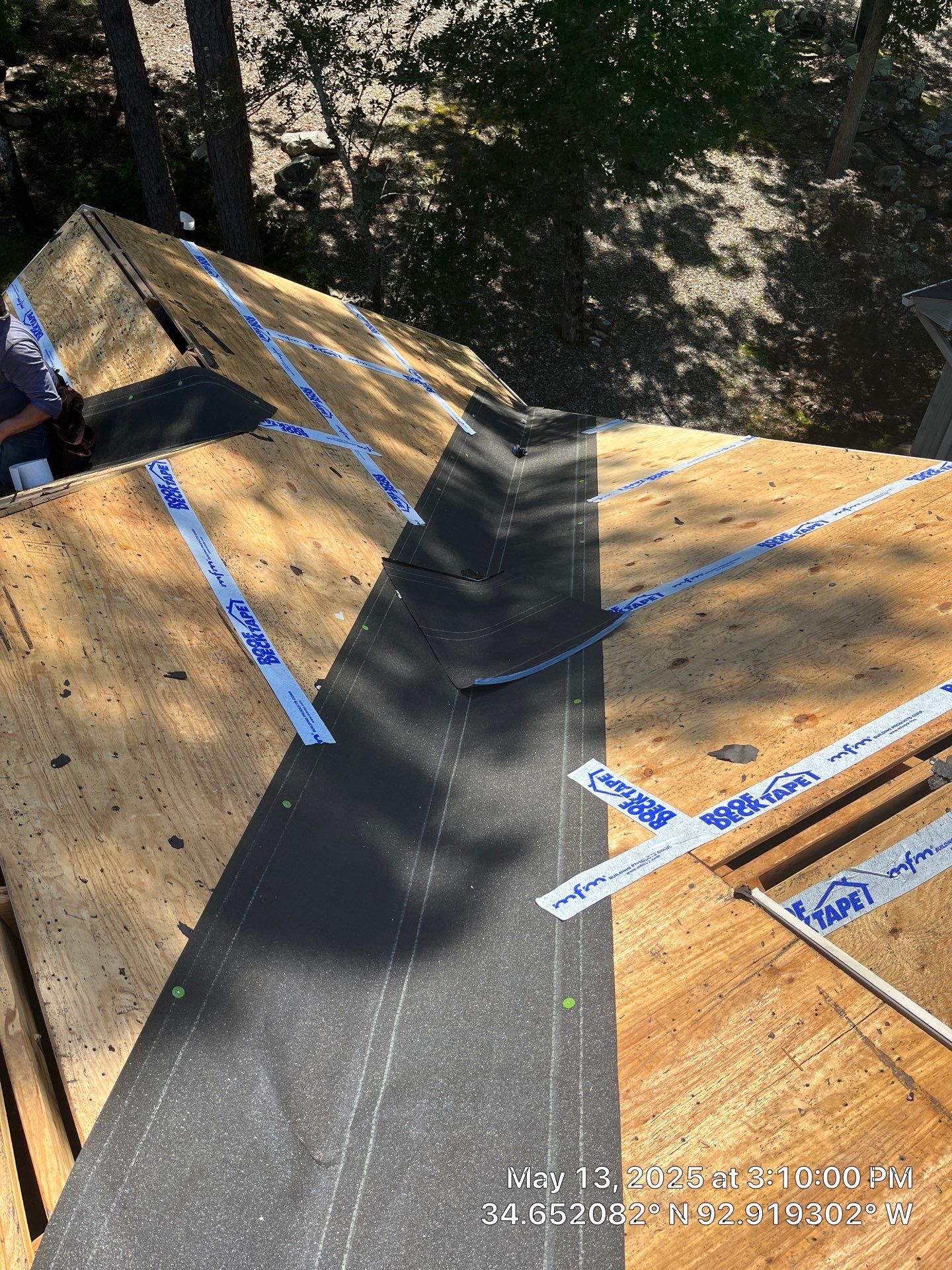 Architectural Shingle Roof Replacement and Skylight Installation in Hot Springs Village by Temple Roofing and Exteriors