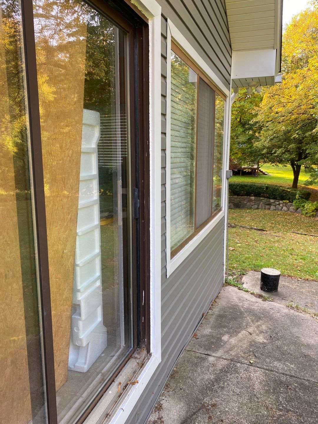 Siding Replacement using Certainteed Restoration Classic D4 by 180 Contractors