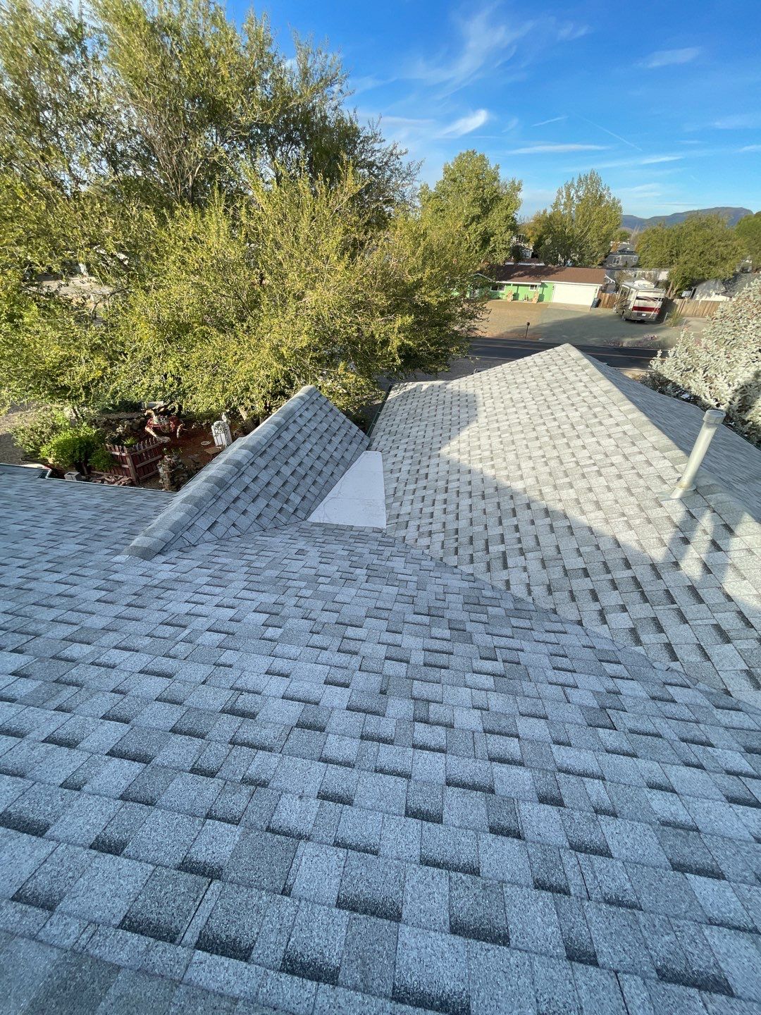 Sierra Gray Shingles by Reimagine Roofing