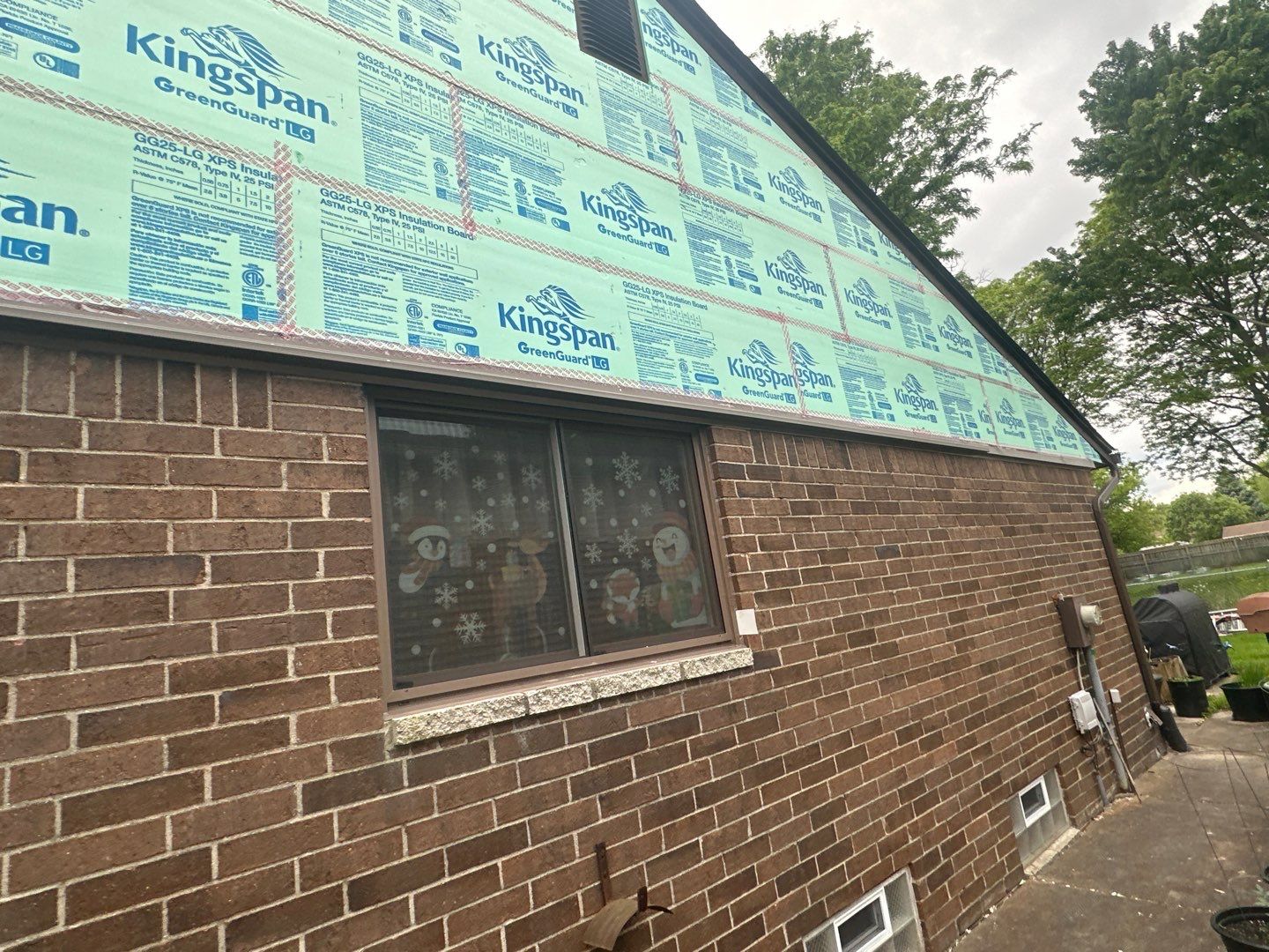 Siding Installation using Ascend 7" Composite Flagship Brown by 180 Contractors