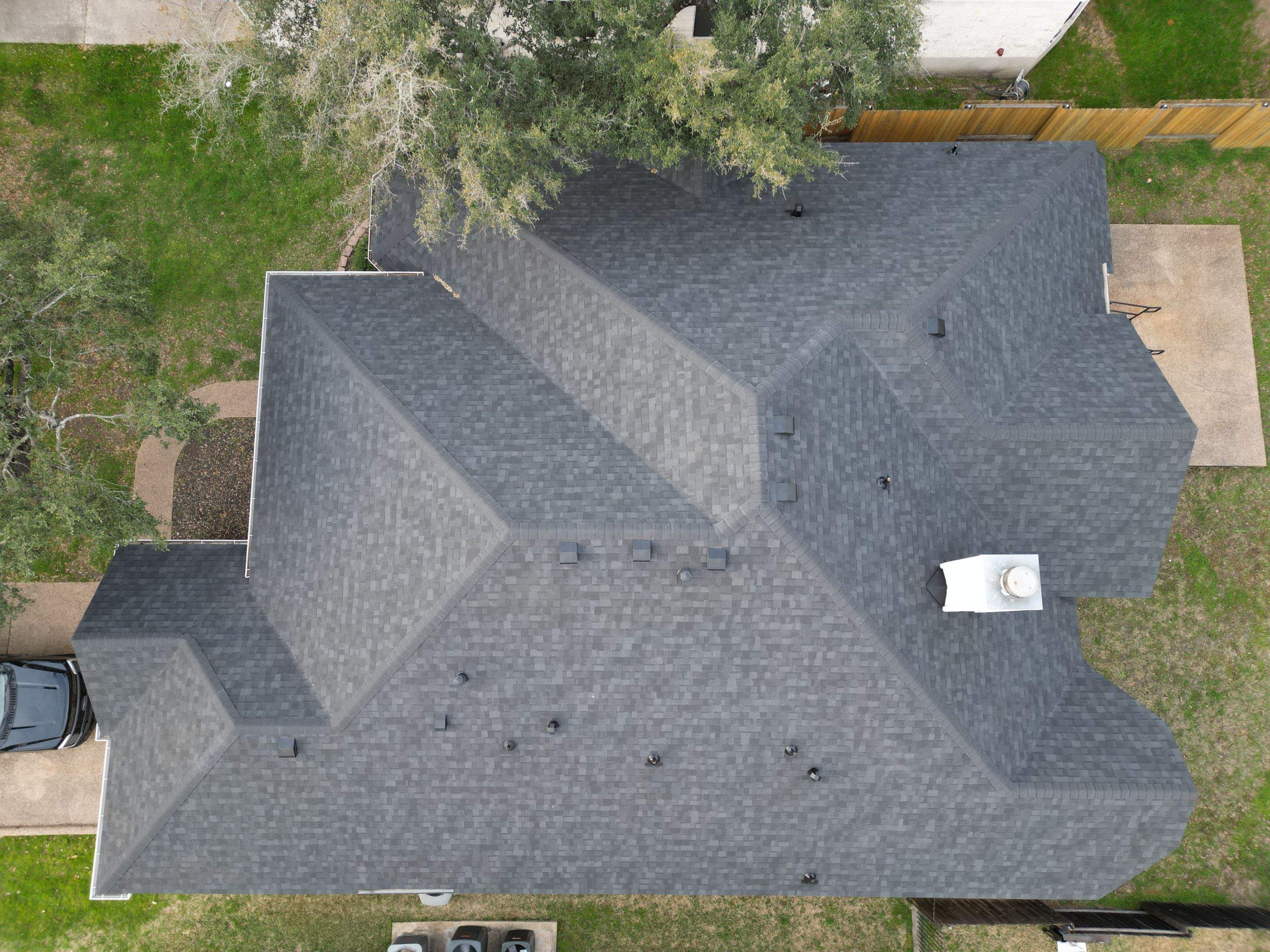 Onyx Black - Owens Corning TruDefinition Duration by RoofsOnly.com