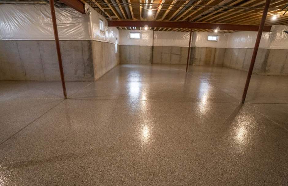 Creekbed Flake Basement Floor Coating by Level 10 Coatings