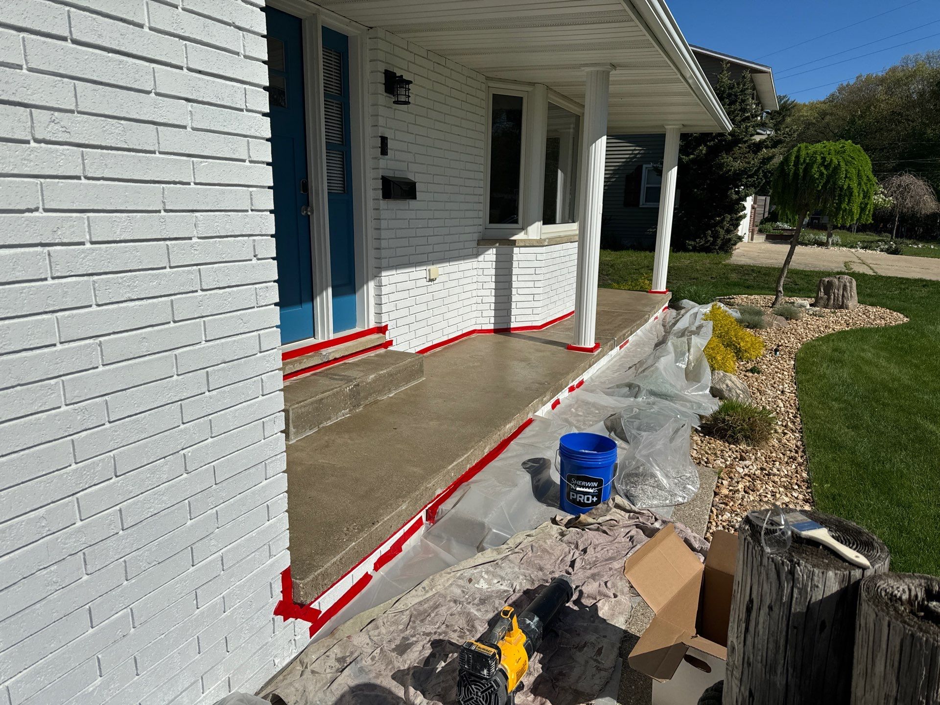 Garage and patio epoxy floor by Gordon Painting