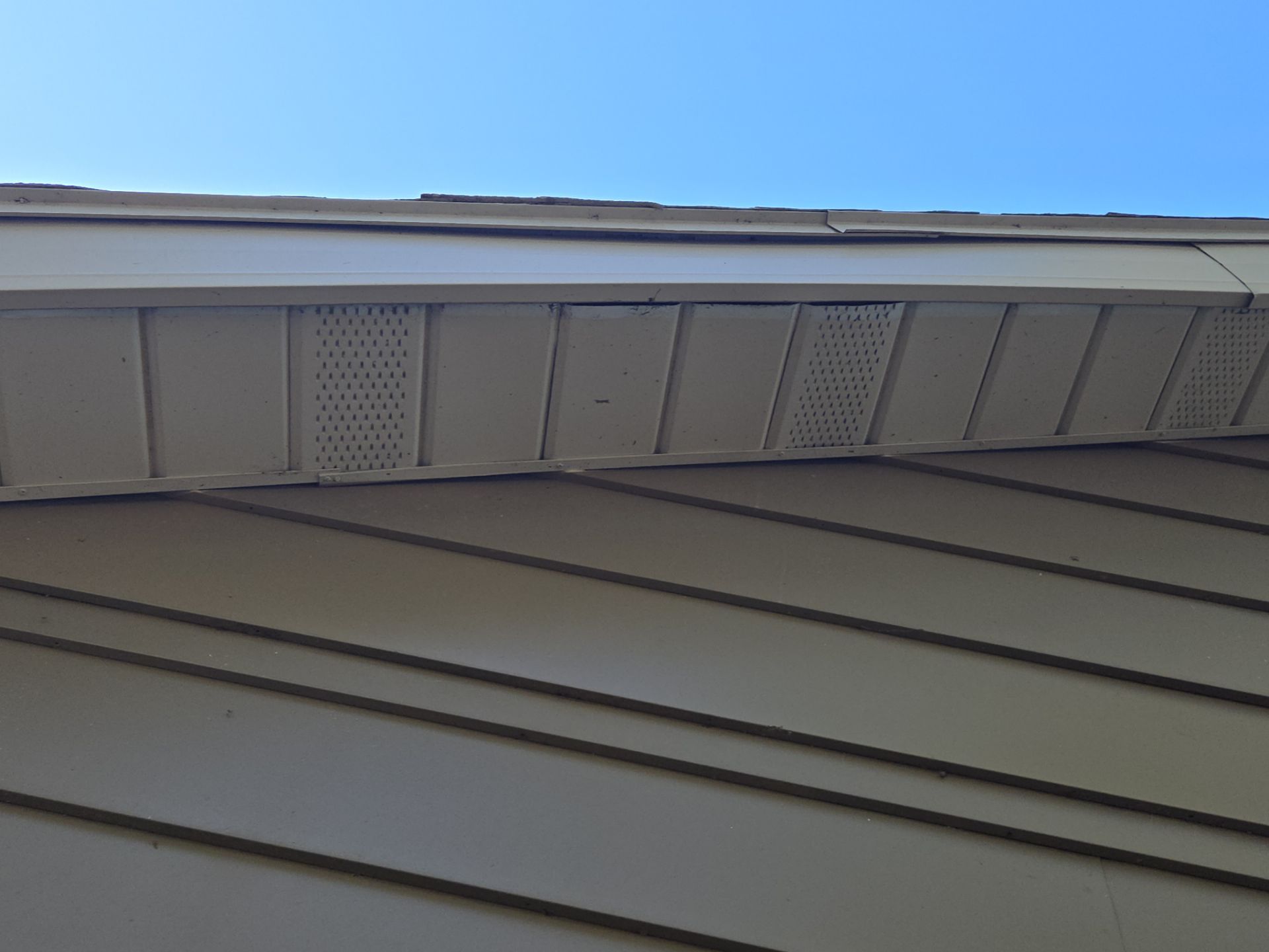 Project in St. Petersburg 33713 by Mitchell Roofing Company LLC 