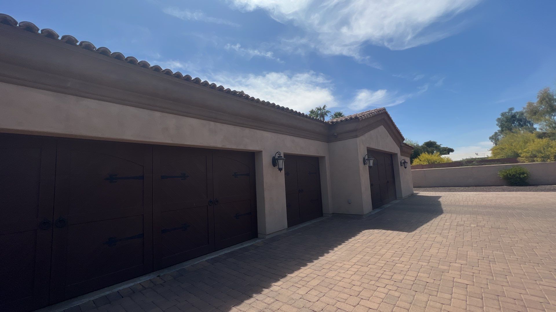 8,600 s.f. Single Family Home in Paradise Valley Arizona 85253 by Crash of Rhinos Painting & Garage Floors