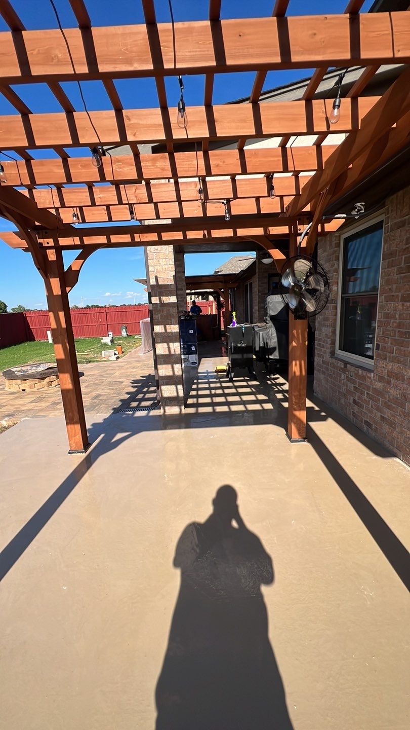 Outdoor kitchen by Clays Services Inc