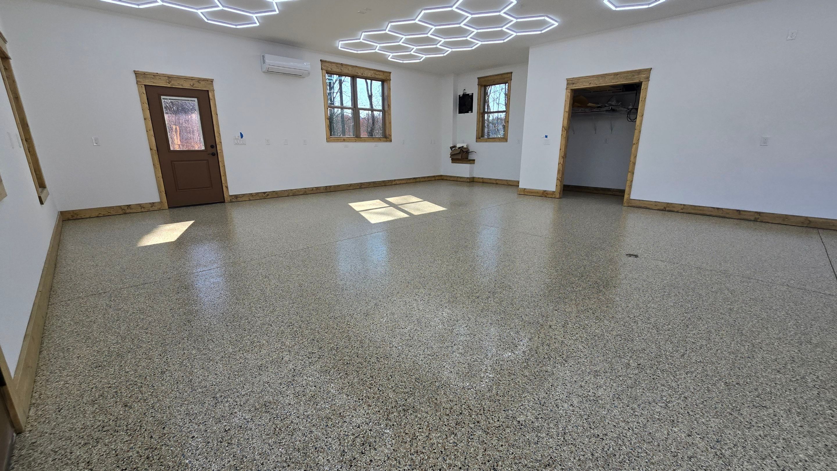 Garage using Coldwater Canyon by Elite Floor Solutions