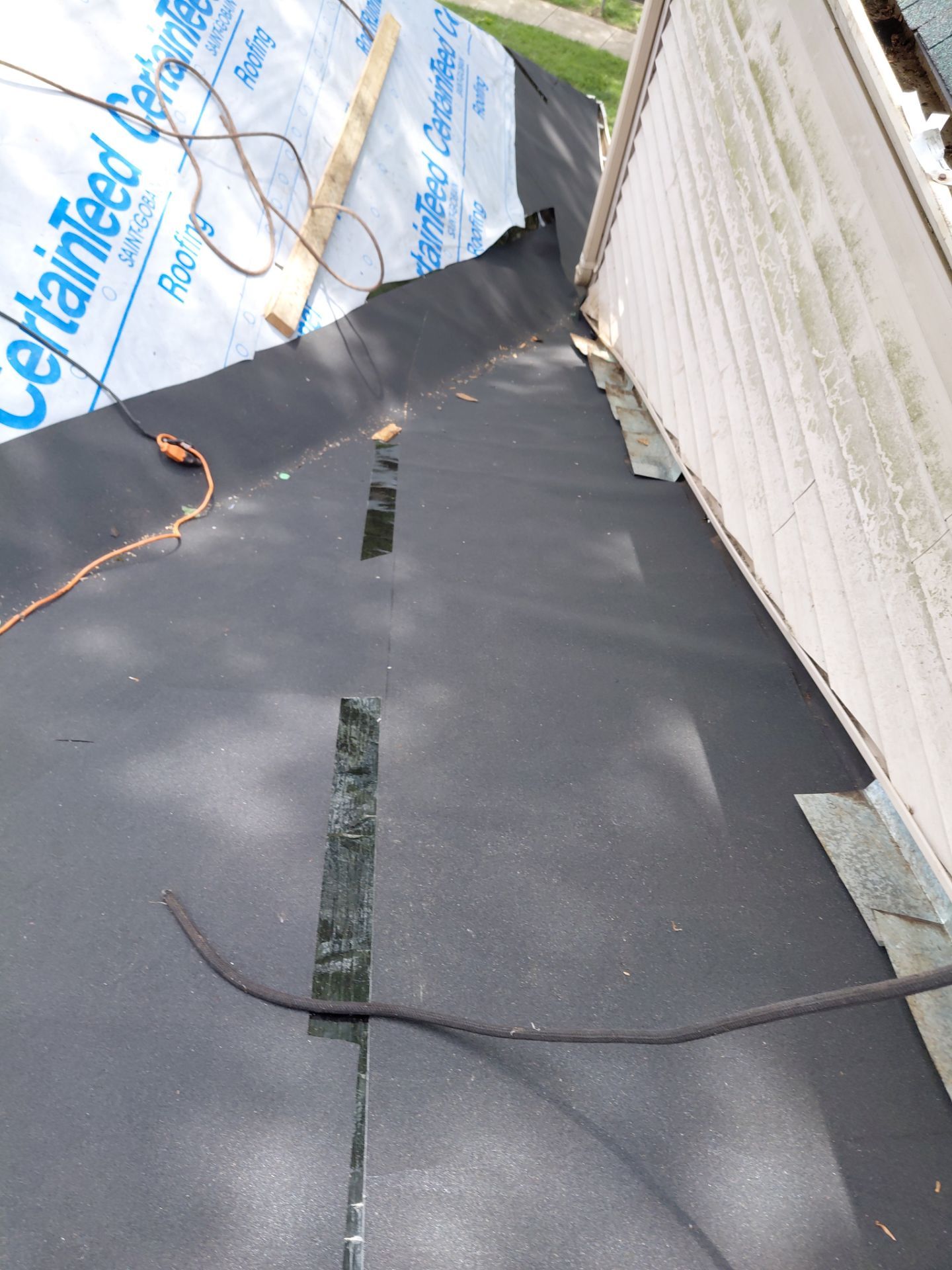 Springfield: Roof Replacement with CertainTeed Landmark Pro in Max Def Evergreen by RM Banning, Inc.