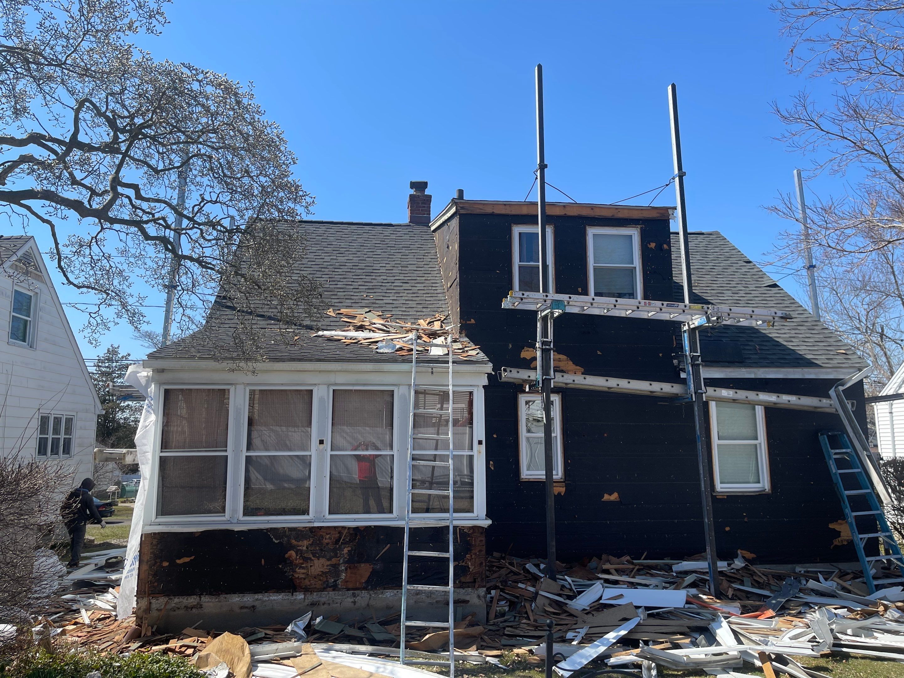 Siding Installation using Certainteed Monogram Charcoal Gray by A Plus Exterior