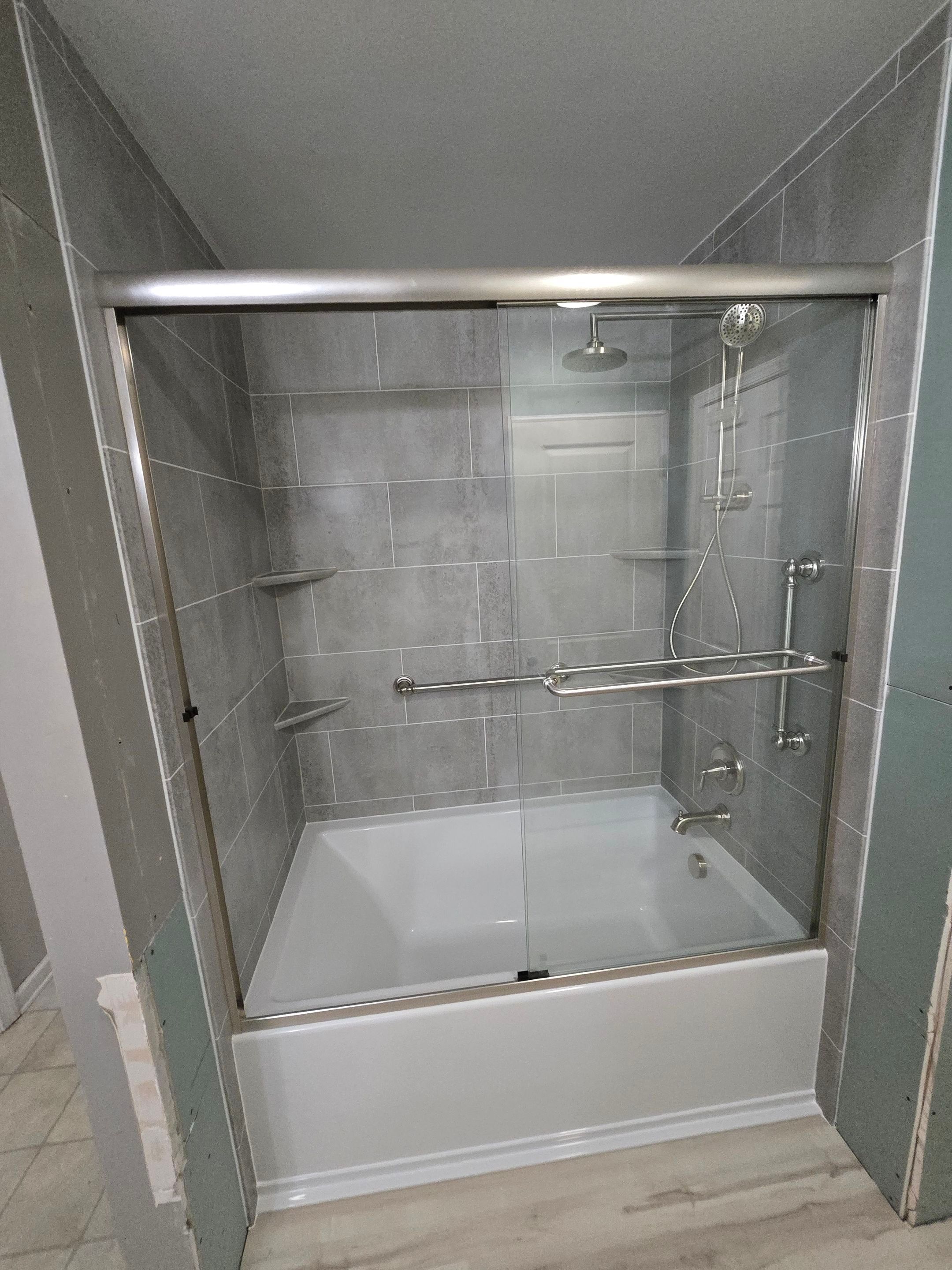 Job photos by Coastal Bath Company