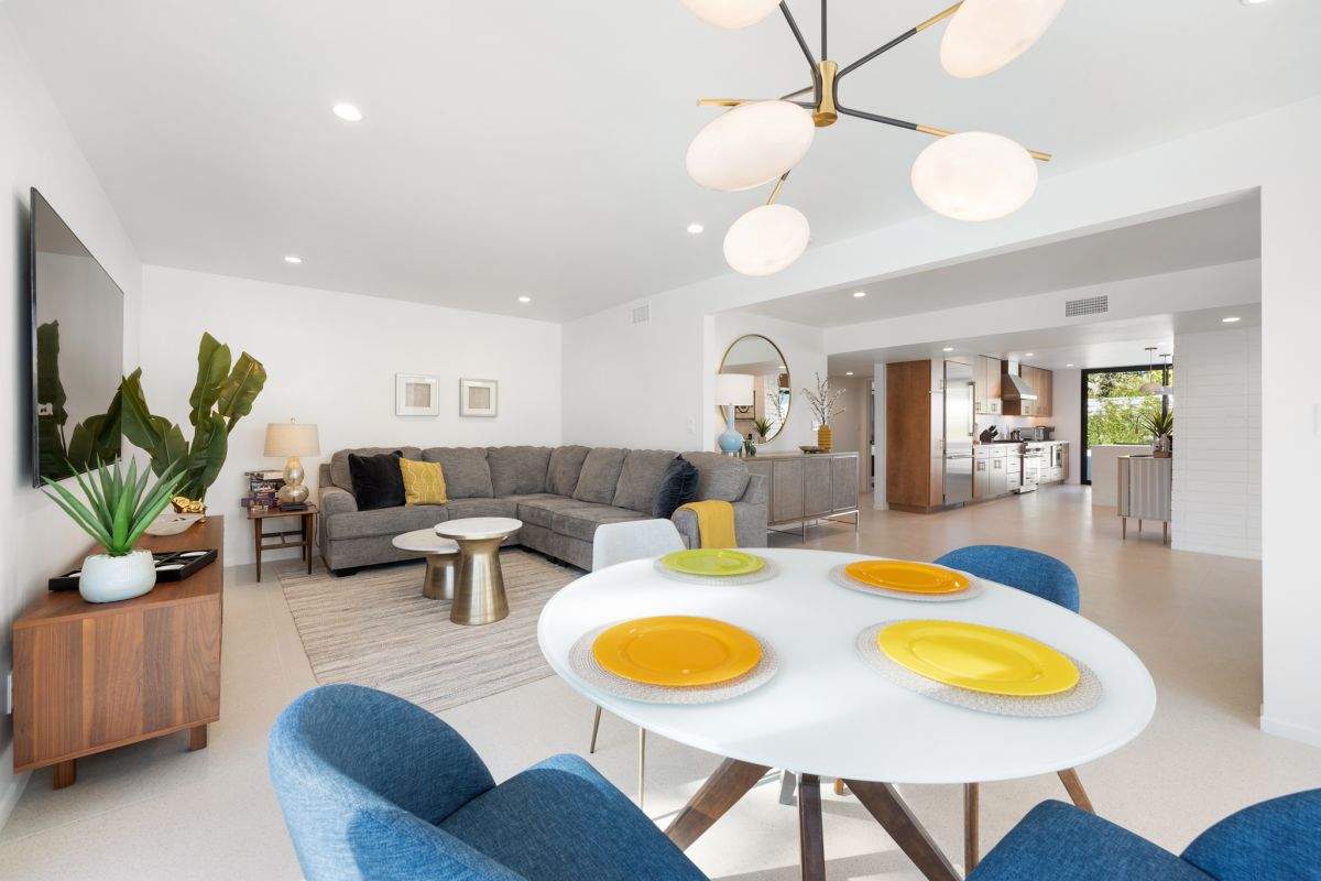 Palm Springs Midcentury Modern Home by One Stop Source