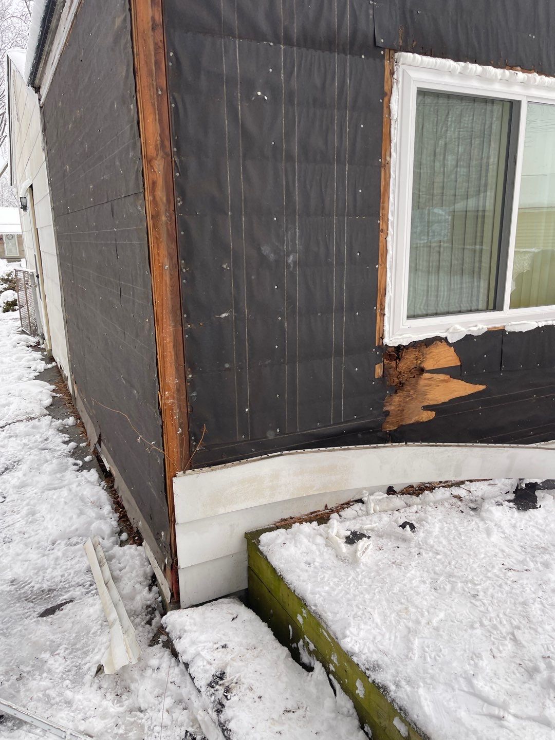 Siding Replacement using CertainTeed Restoration Classis D4 by 180 Contractors