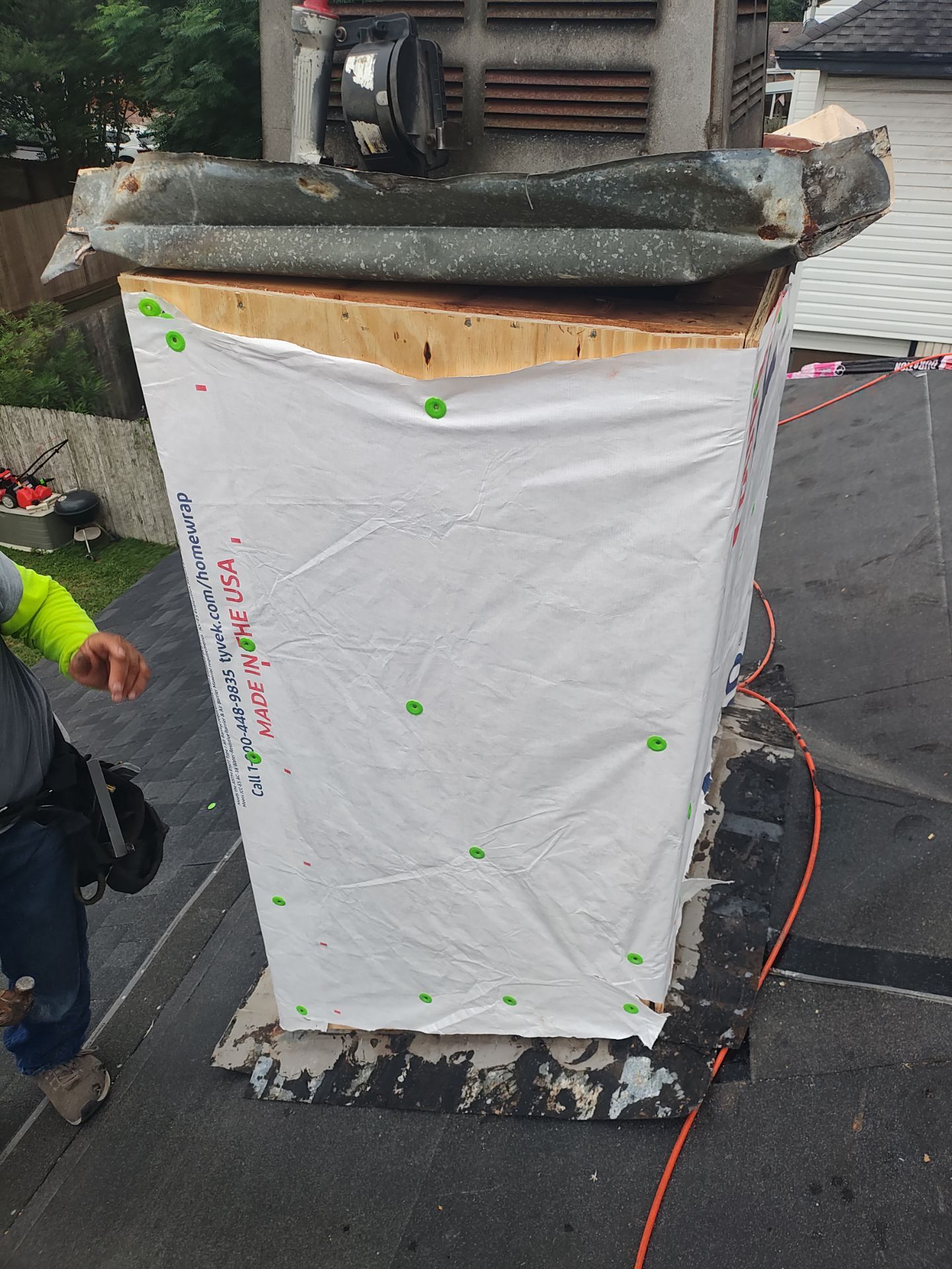 Nothing looks nicer than a little black roof by Bayfront Roofing and Construction