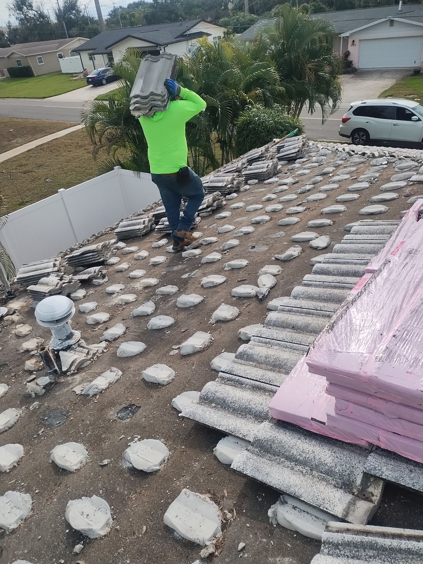 Project in St. Petersburg 33711 by Mitchell Roofing Company LLC