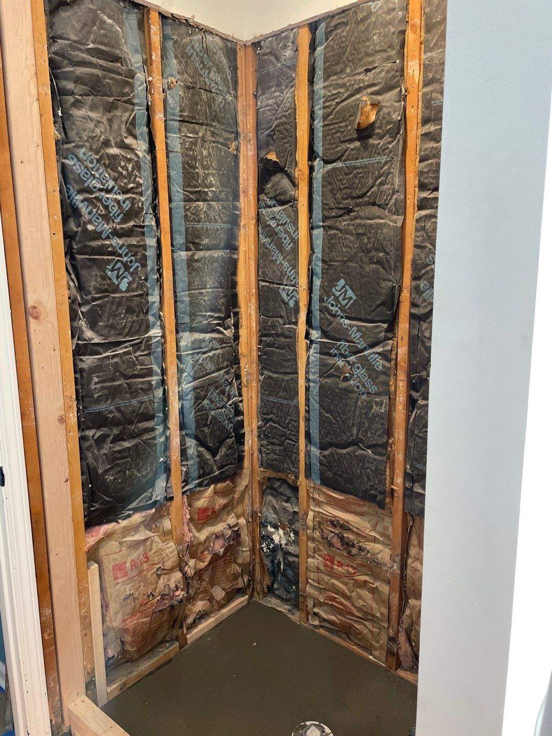 Contemporary with heated floors by Footprints Bath and Tile of East Atlanta