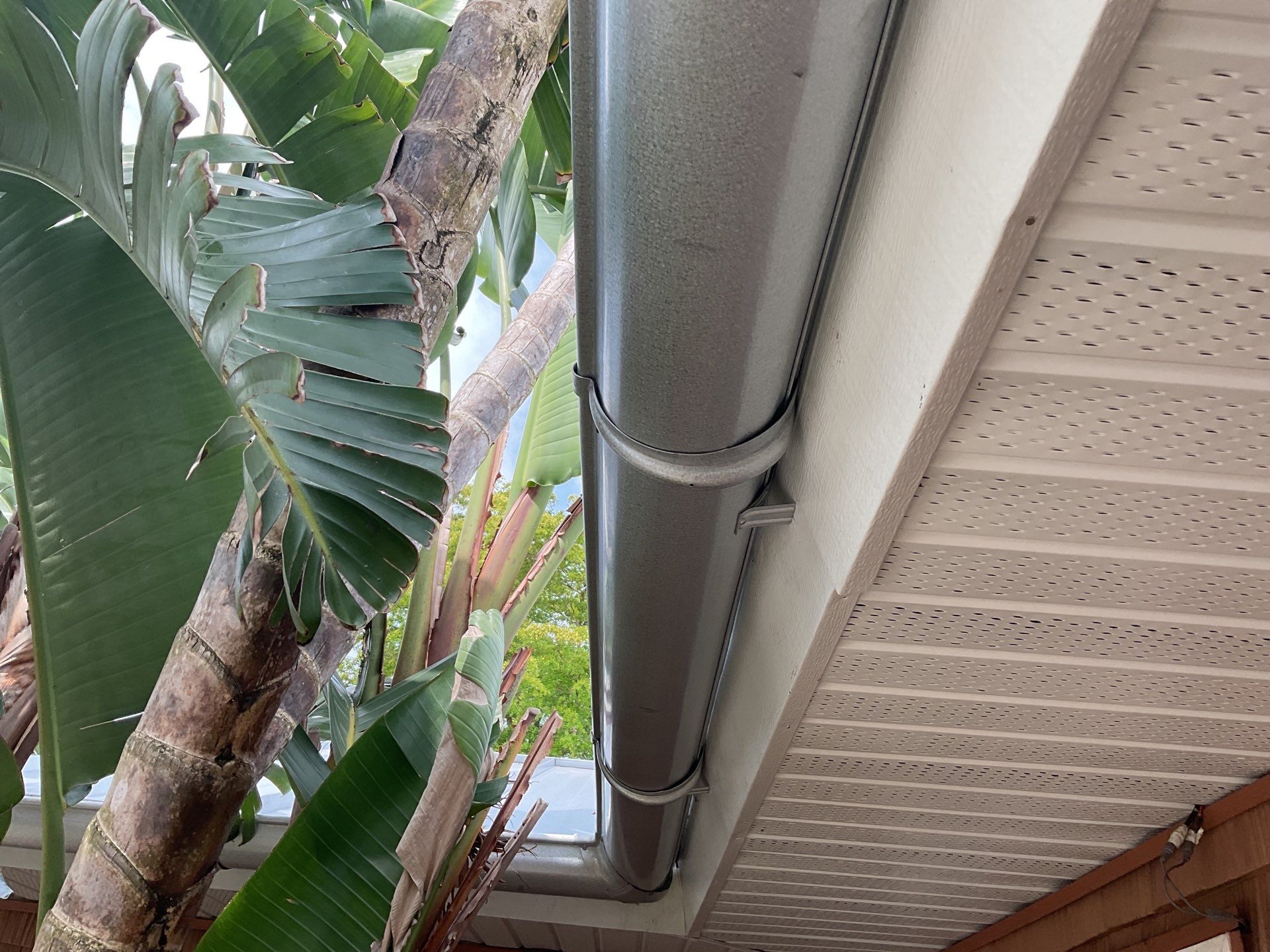 Half-Round Aluminum Gutters in North Fort Myers FL by Gutter Professors