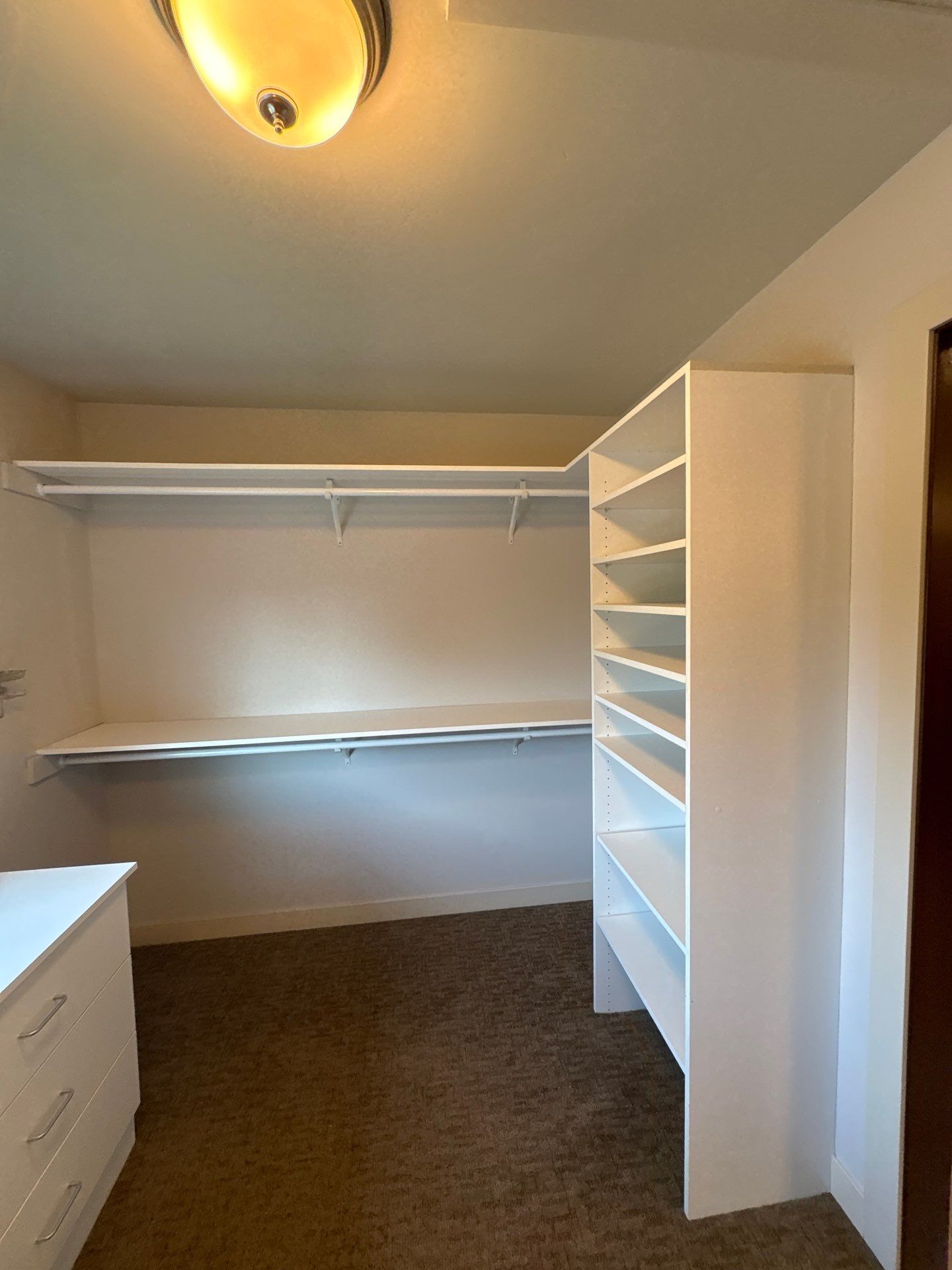 Comprehensive Interior Painting and Garage Floor Coating in Sioux Falls by Select Painting, Coatings & Garage Cabinets