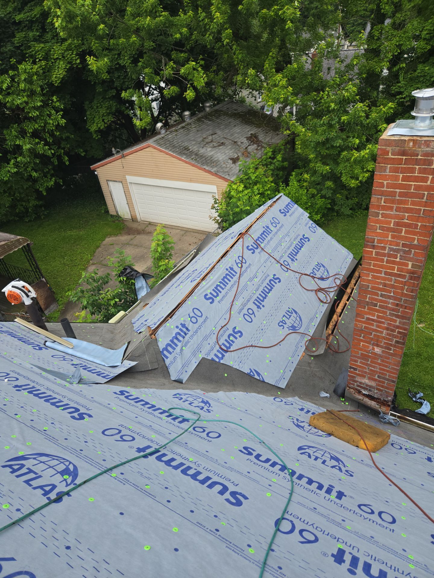 Atlas Pinnacle, Color, Coastal Granite, Drip Edge, Color, Black by Eagle Eye Roofing