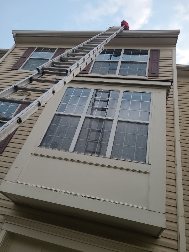 Sterling: CertainTeed Landmark Designer Shingles in Pewter by RM Banning, Inc.