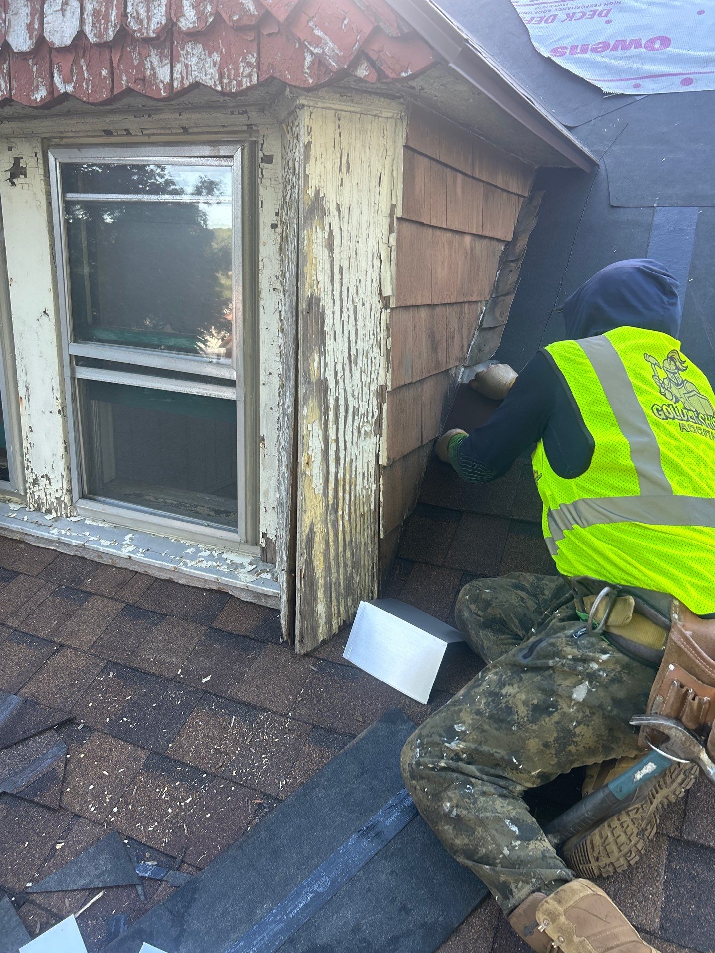 Owens Corning Duration: Brownwood in Norwich by Golden Shield Roofing