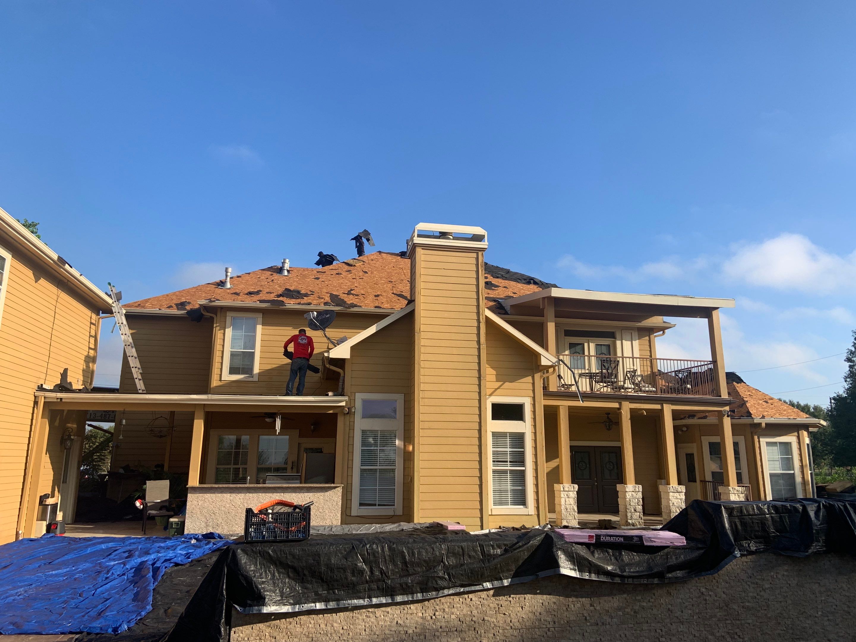 Residential Roofing Installation using Owen's Corning Duration (Lifetime) Shingles by Roof Repair Company
