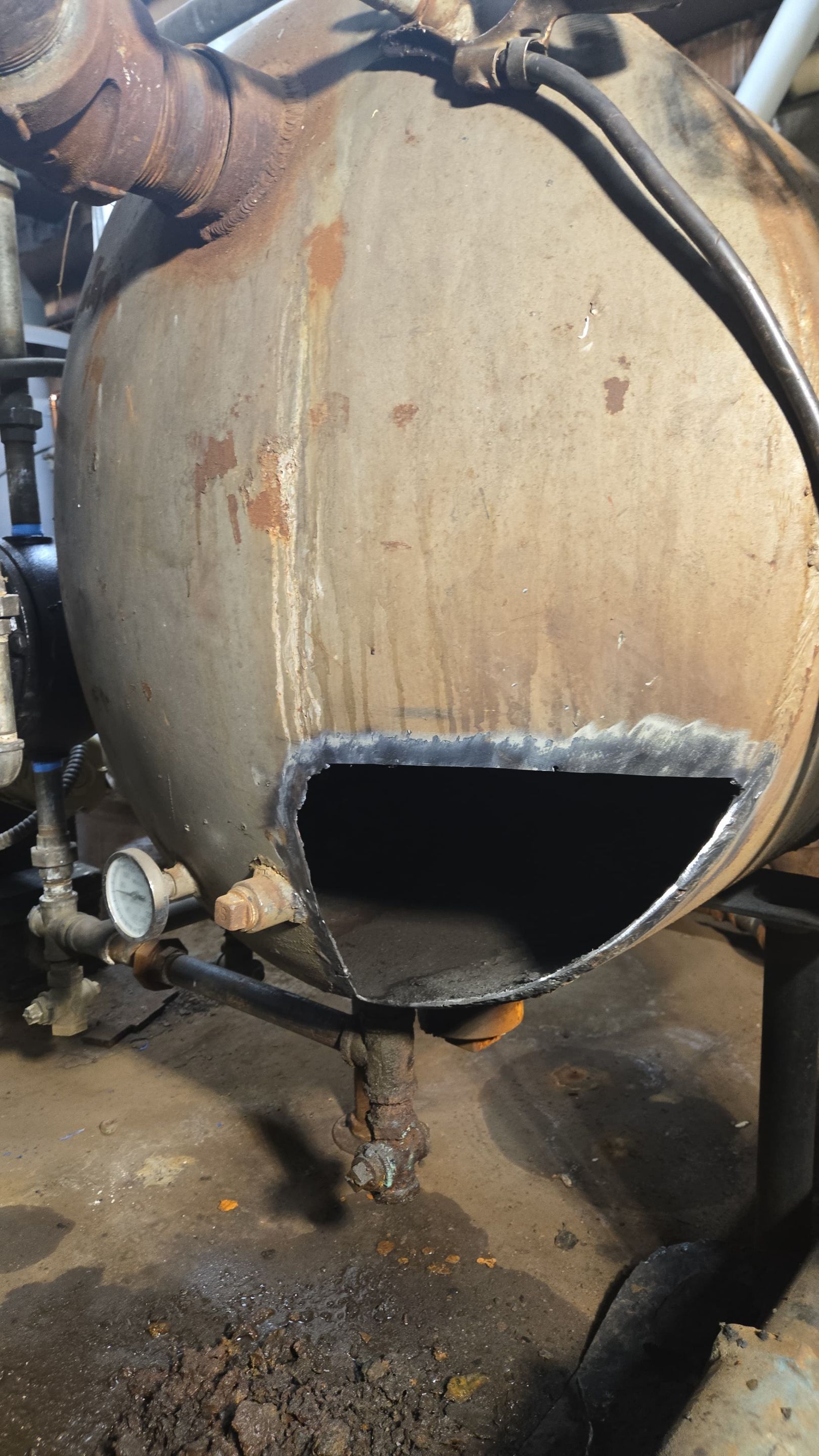 Condensate Tank Repairs by Thermacore