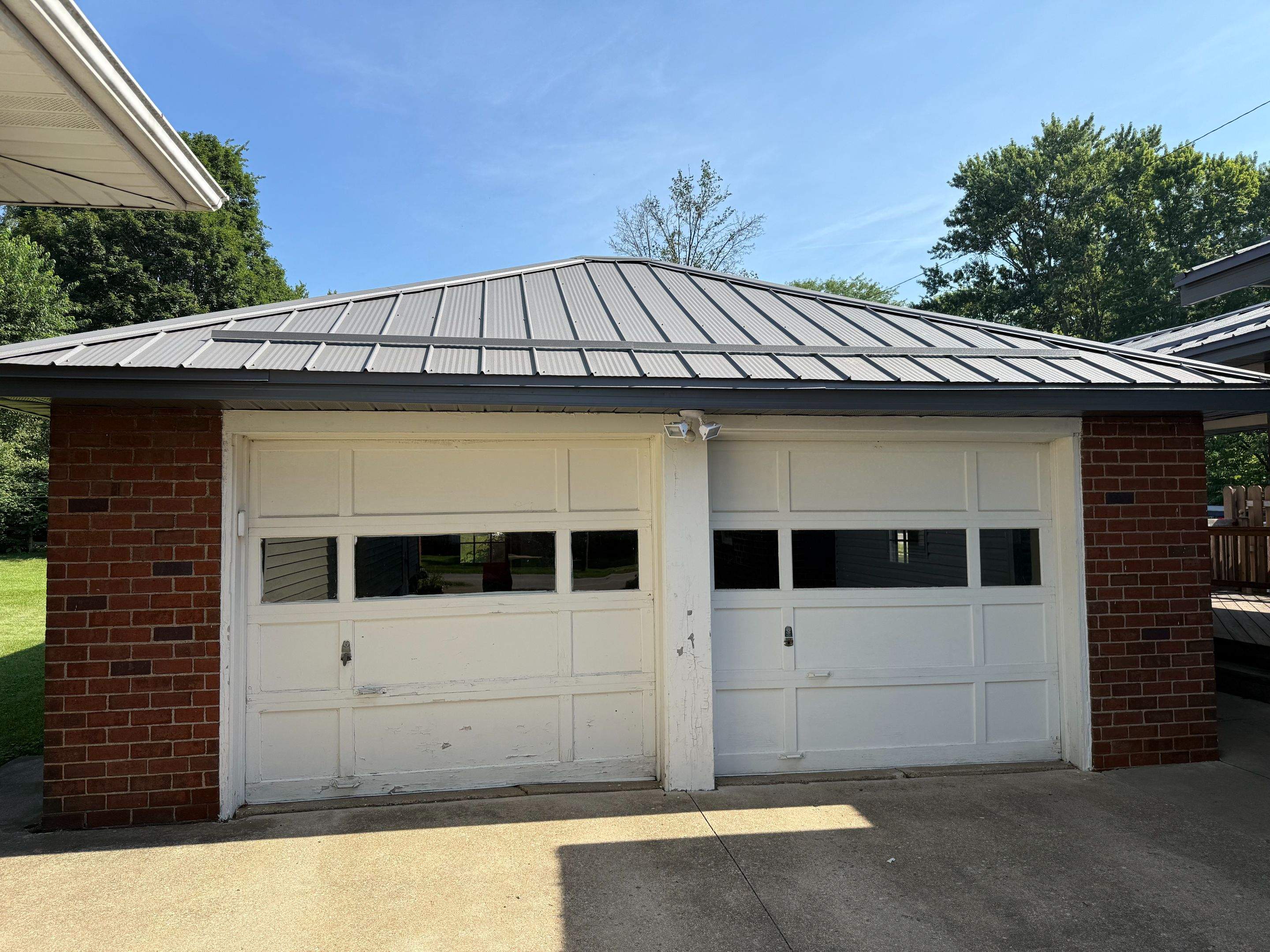 Heavy Metal in Wooster: Textured Charcoal Fortress by Cornerstone Roofing And Siding