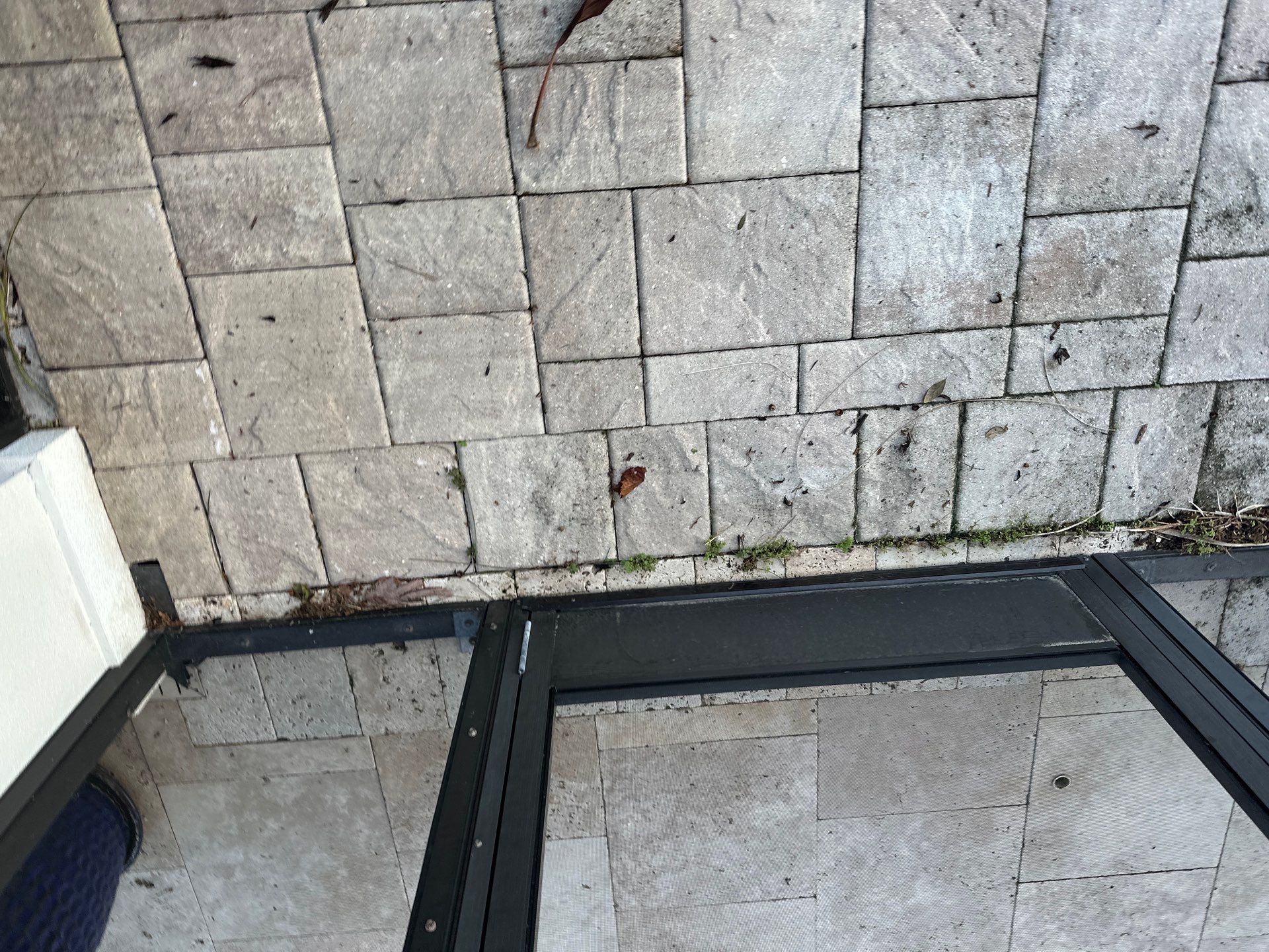 Paver Patio/Lanai & Driveway Cleaning in Winding River, Bradenton, FL | Sunshine AquaWash by Sunshine AquaWash