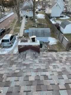ATLAS PINNACLE COLOR: MAJESTIC SHAKE DRIP EDGE: WHITE by Eagle Eye Roofing