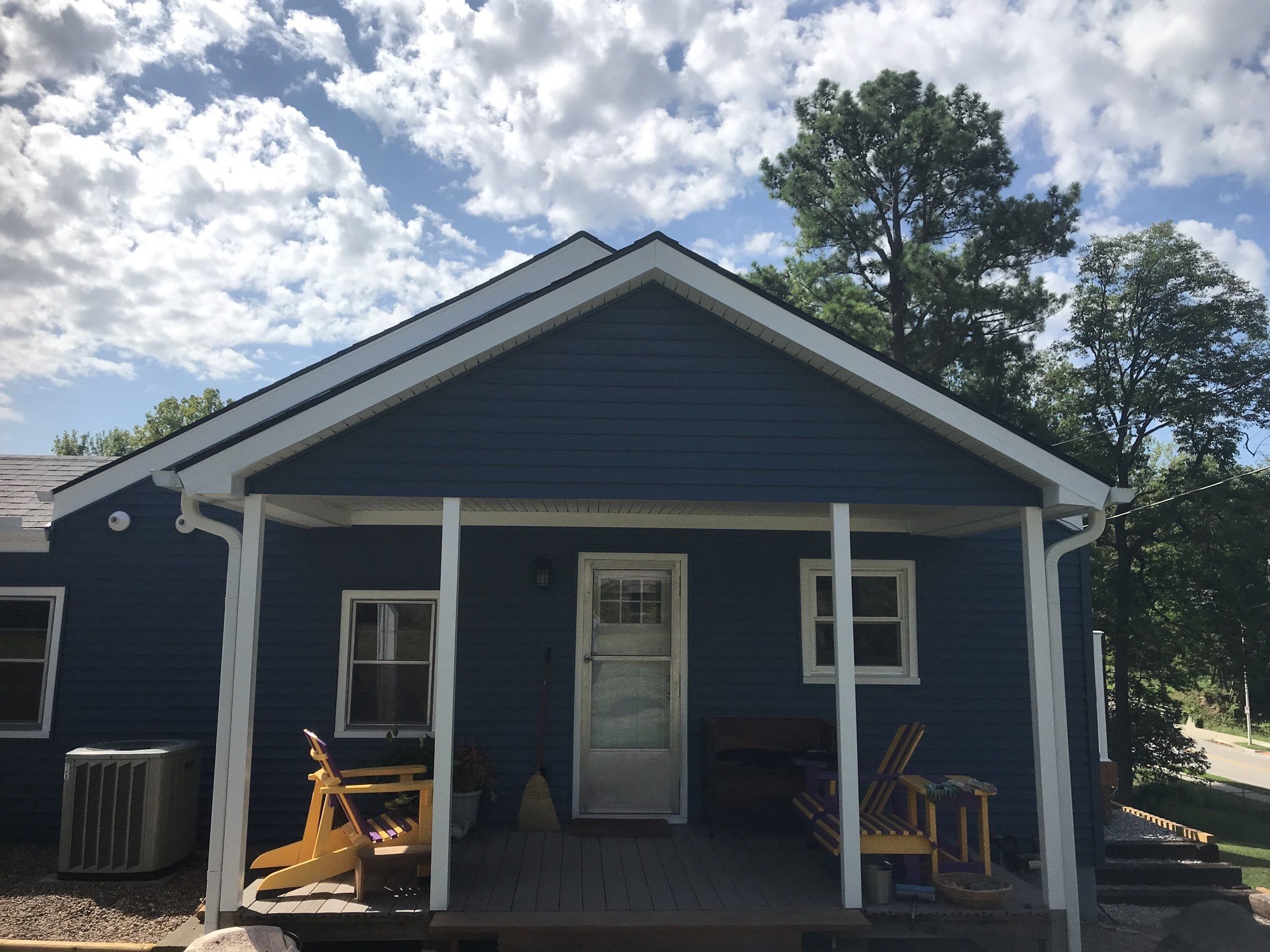 Siding Installation using Premium Point  by EEC  Windows, Siding & Roofing 