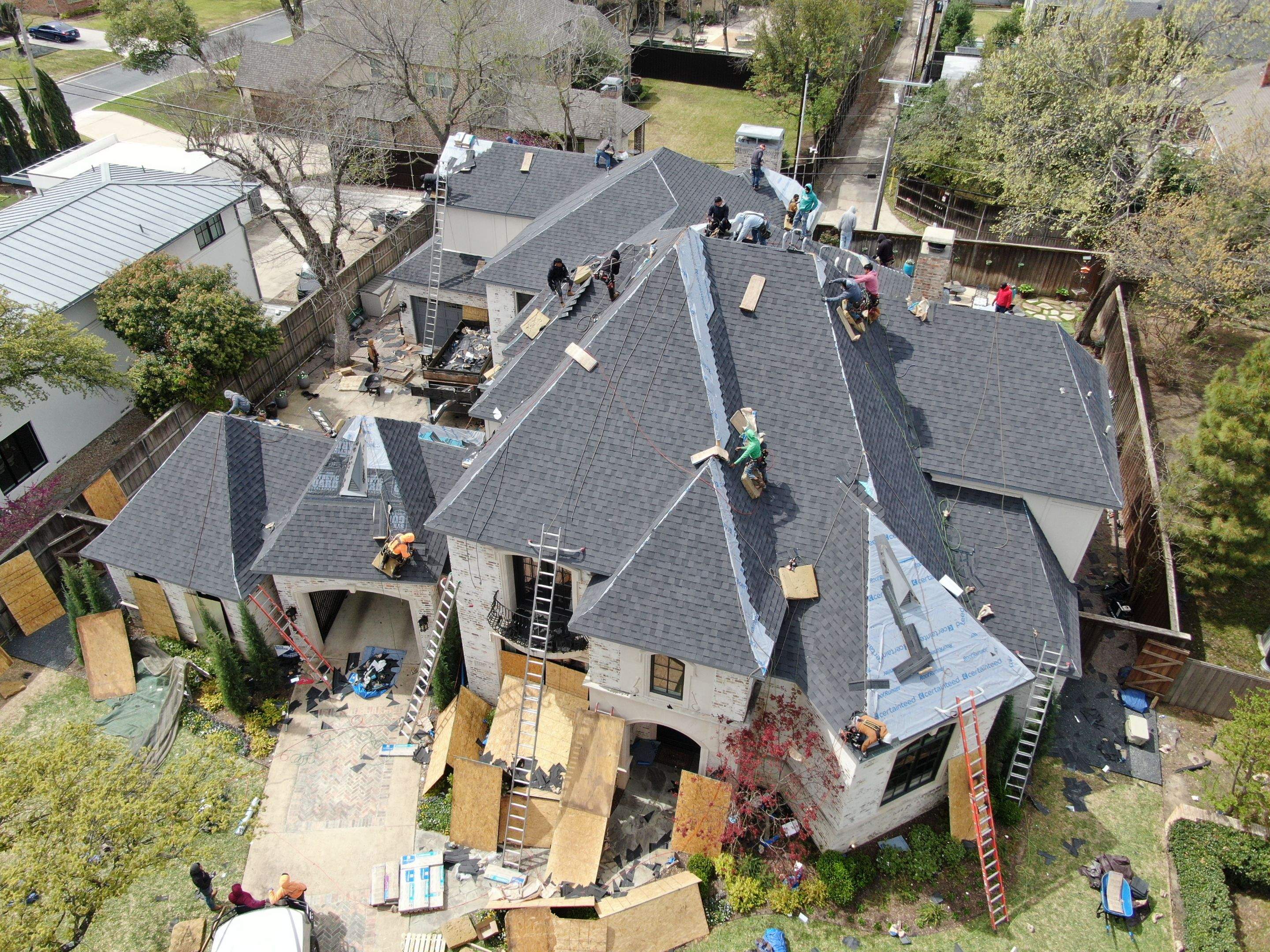 Project in Dallas by Armor Roofing | Exteriors