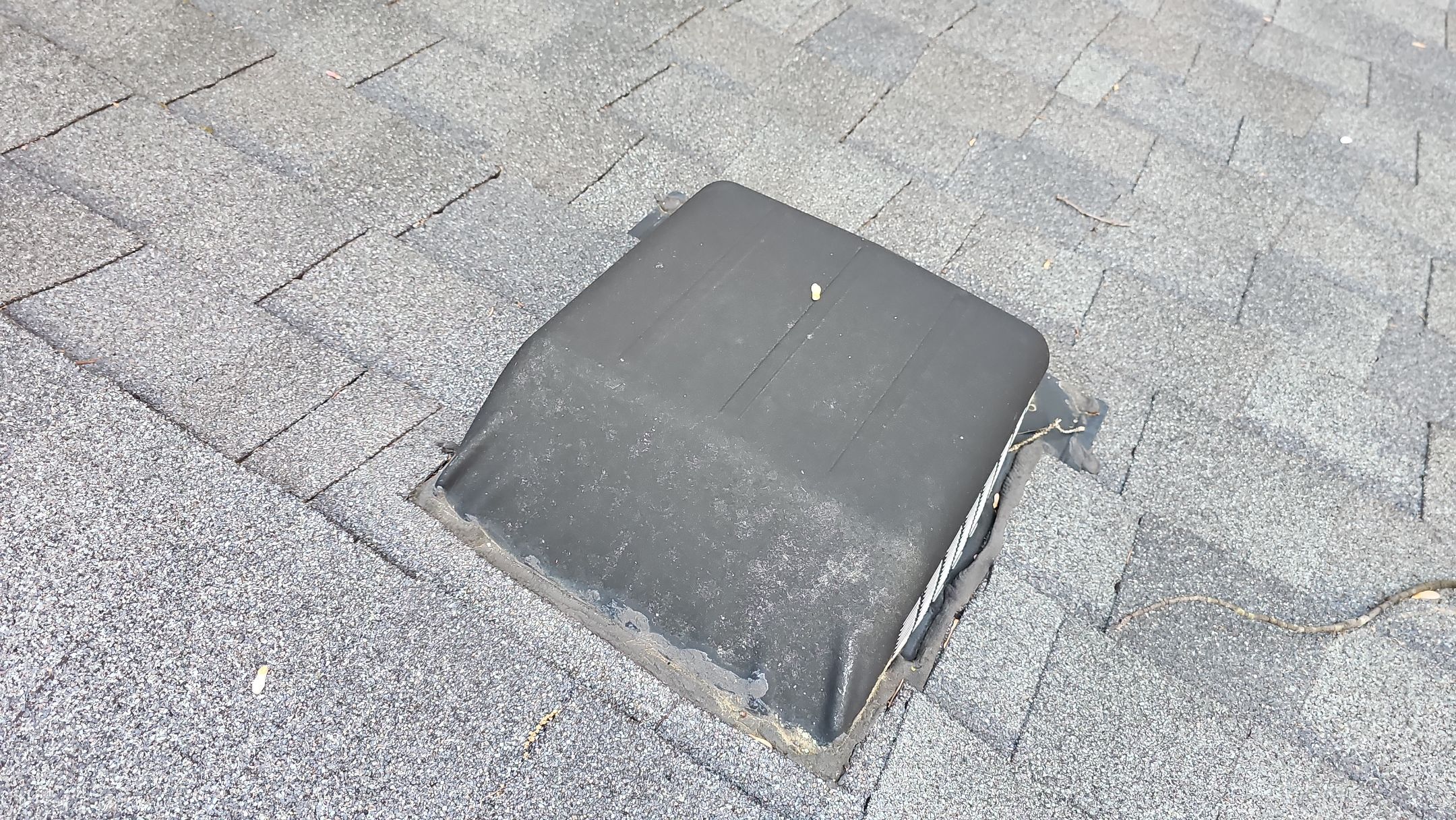 ATLAS PINNACLE HP W/SCOTCHGARD COLOR: HEARTHSTONE  by Eagle Eye Roofing