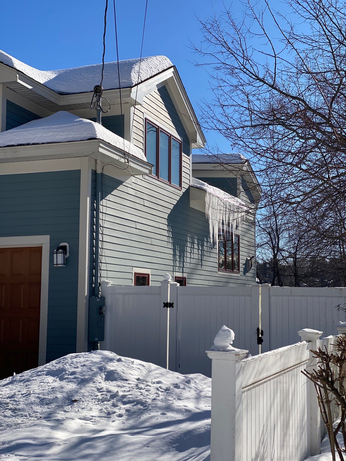 Snow | Ice dams Removal by Mighty Dog Roofing of Greater Middlesex County