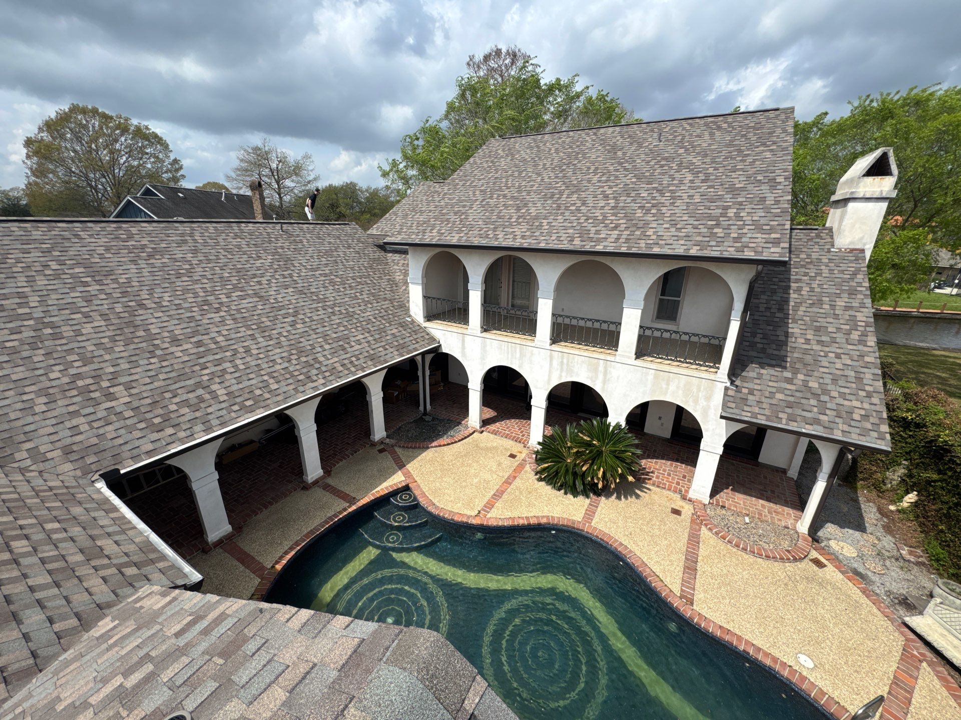 Atlas Pinnacle Pristine Majestic Shake by Top Team Roofing & Construction