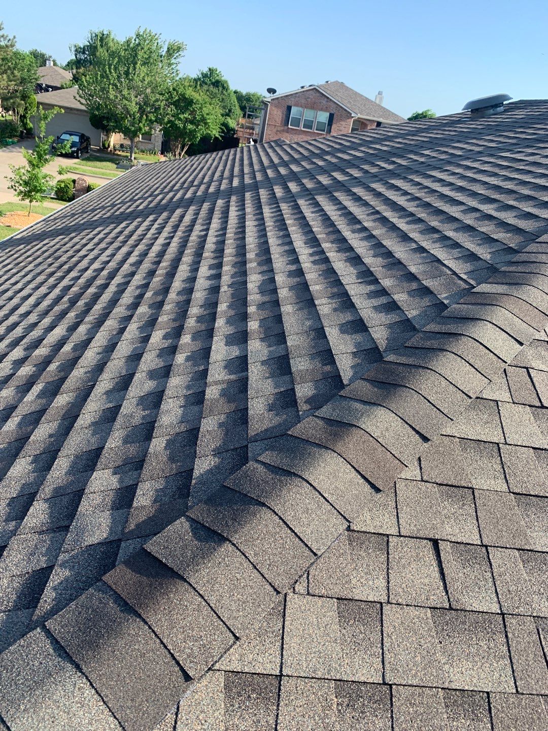 GAF HDZ - Weathered Wood by Elite Roofing LLC