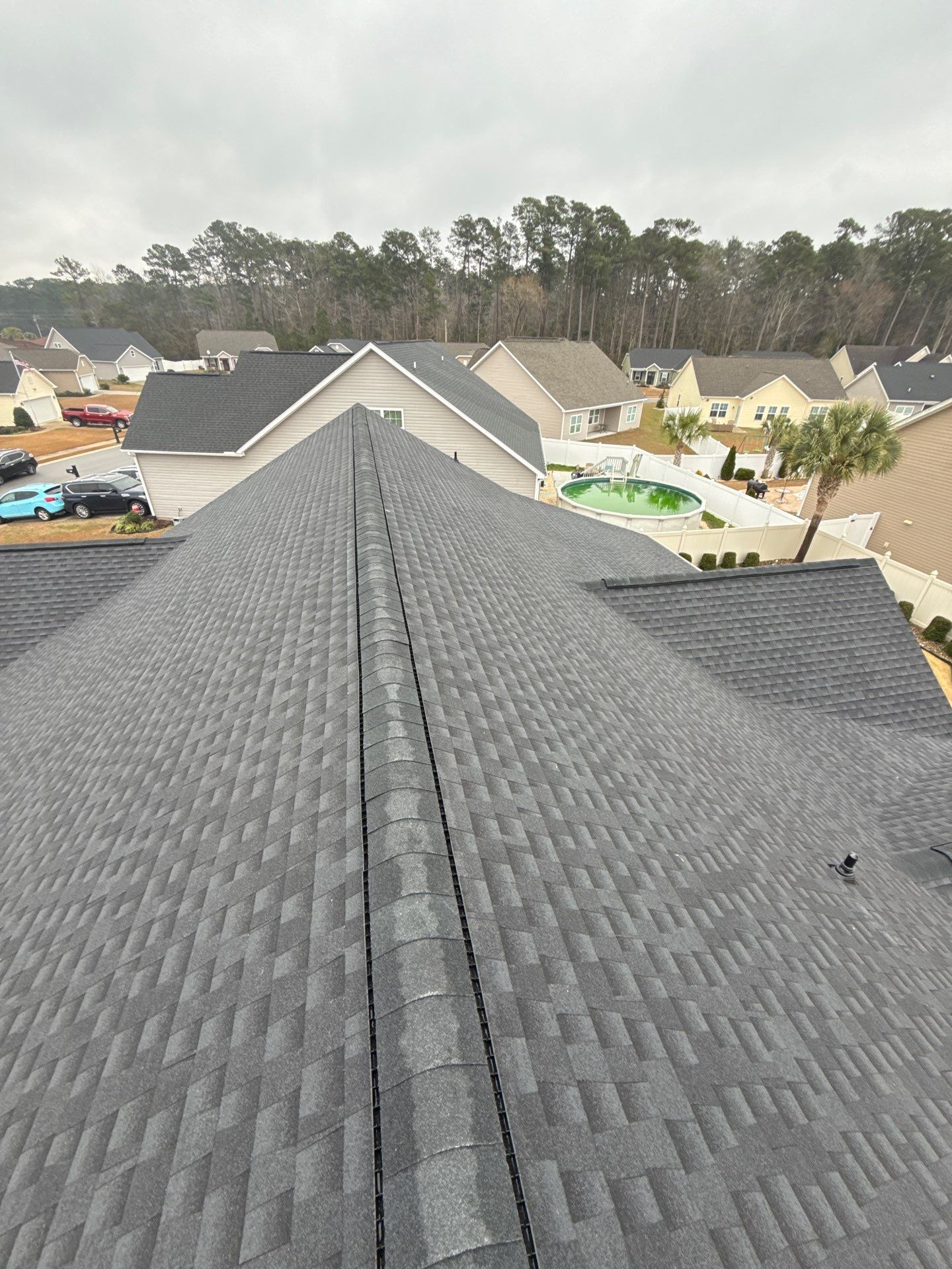 GAF HDZ - Charcoal by Linta Roofing Inc