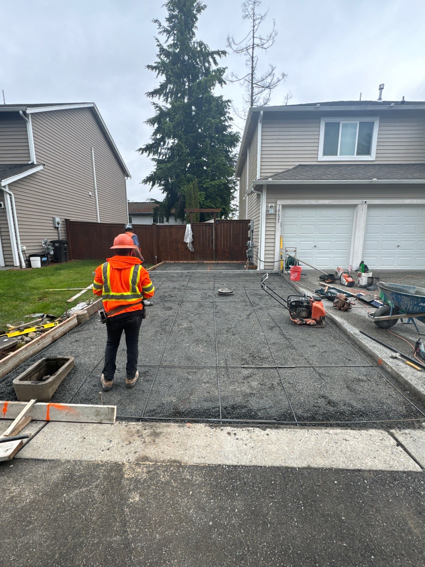 Pressure-Washed Driveway Cleaning | Everett  by Jireh Asphalt & Concrete Inc 