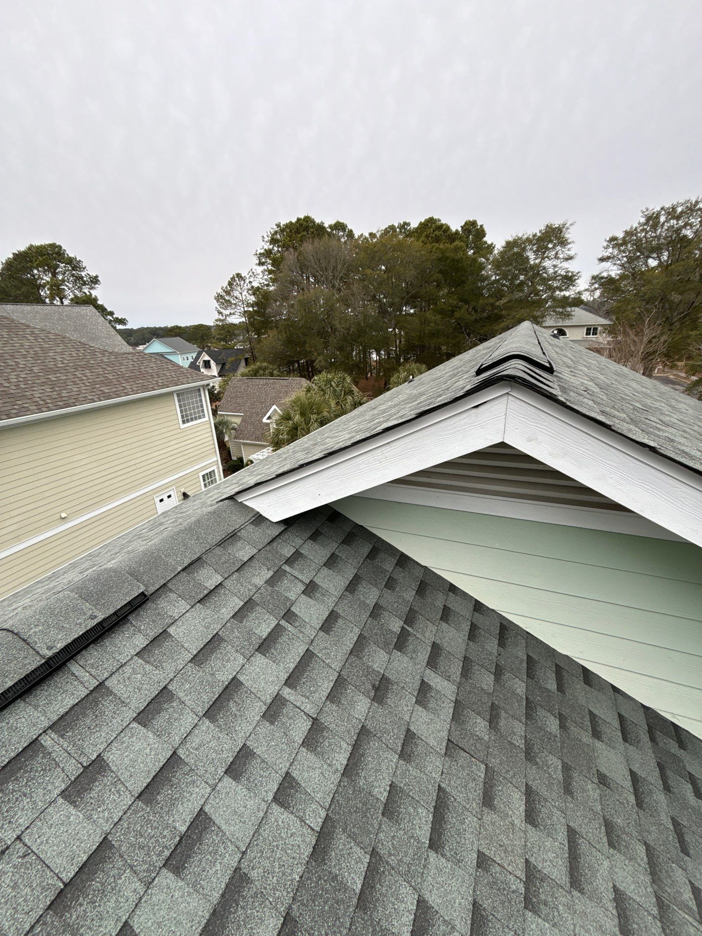 GAF HDZ - Slate by Linta Roofing