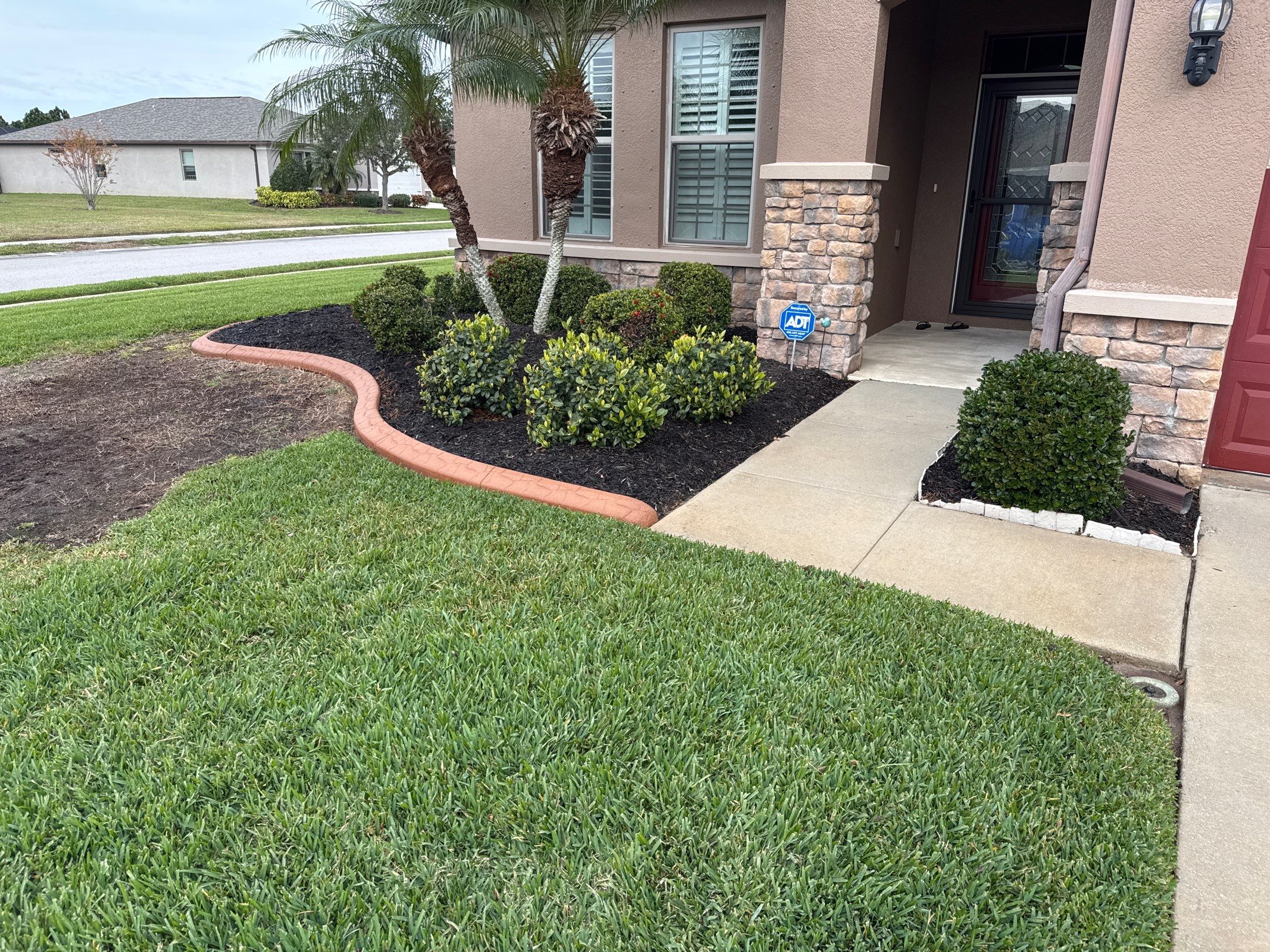 Transform Your Driveway & Curb Appeal with Sunshine AquaWash! | Expert Pressure Washing Services by Sunshine AquaWash