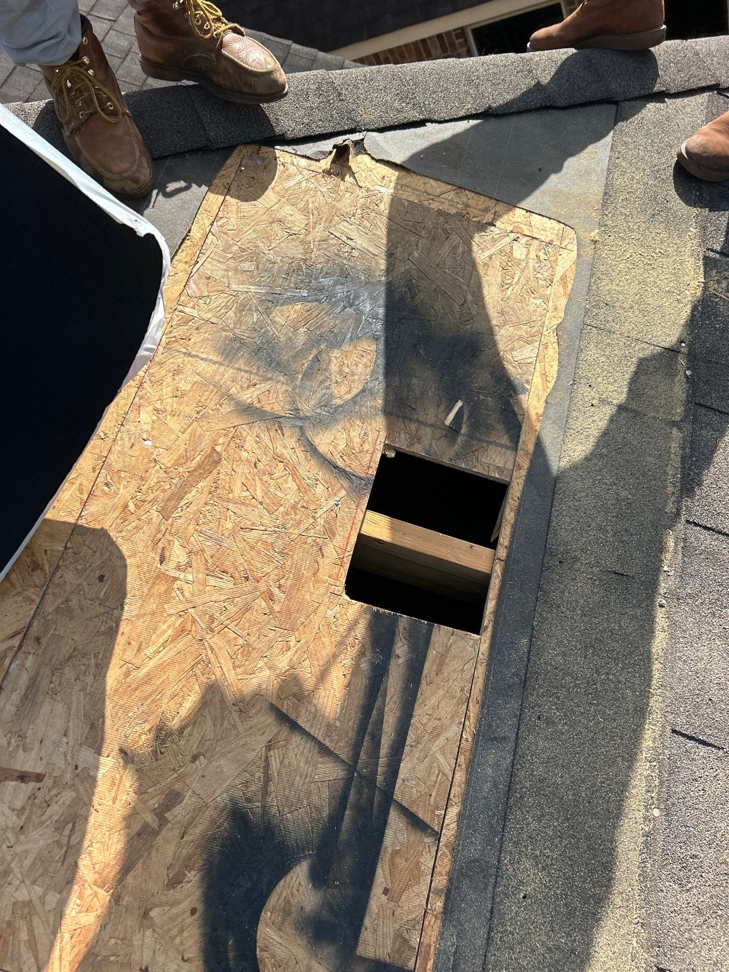 Residential Roofing Installation using Owen's Corning Duration (Lifetime) Shingles by Roof Repair Company